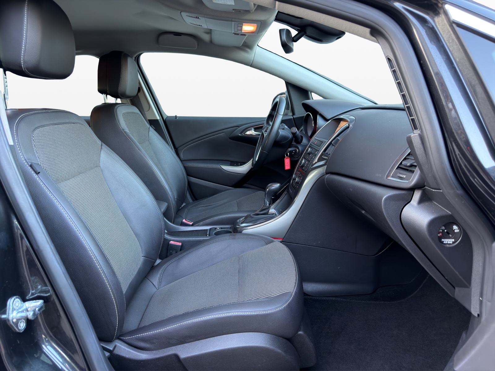 OPEL Astra SportsTourer 1.4i 16V Turbo Cosmo Automatic-image-14