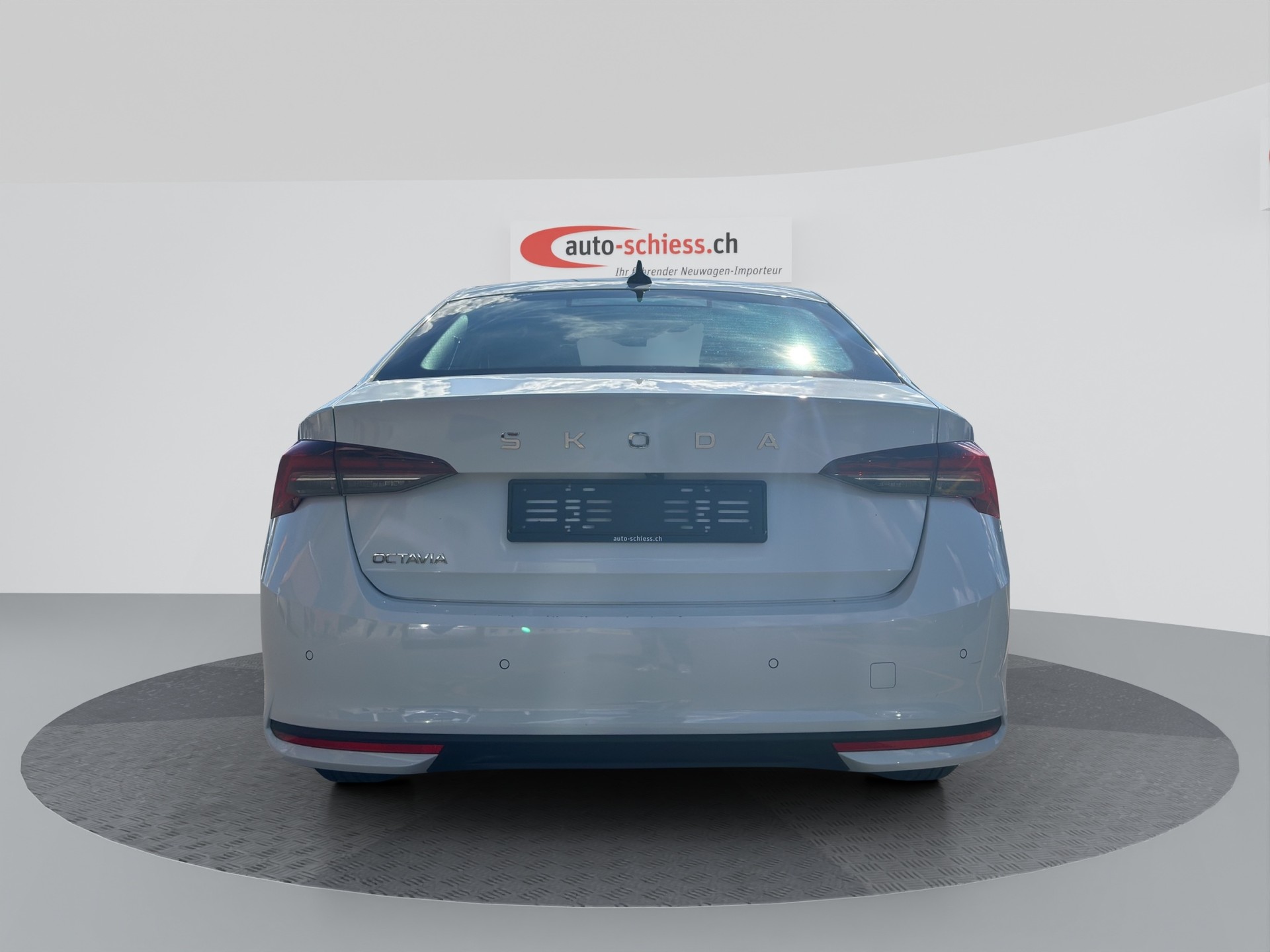 SKODA Octavia Lim. 1.5 TSI mHEV DSG-image-3