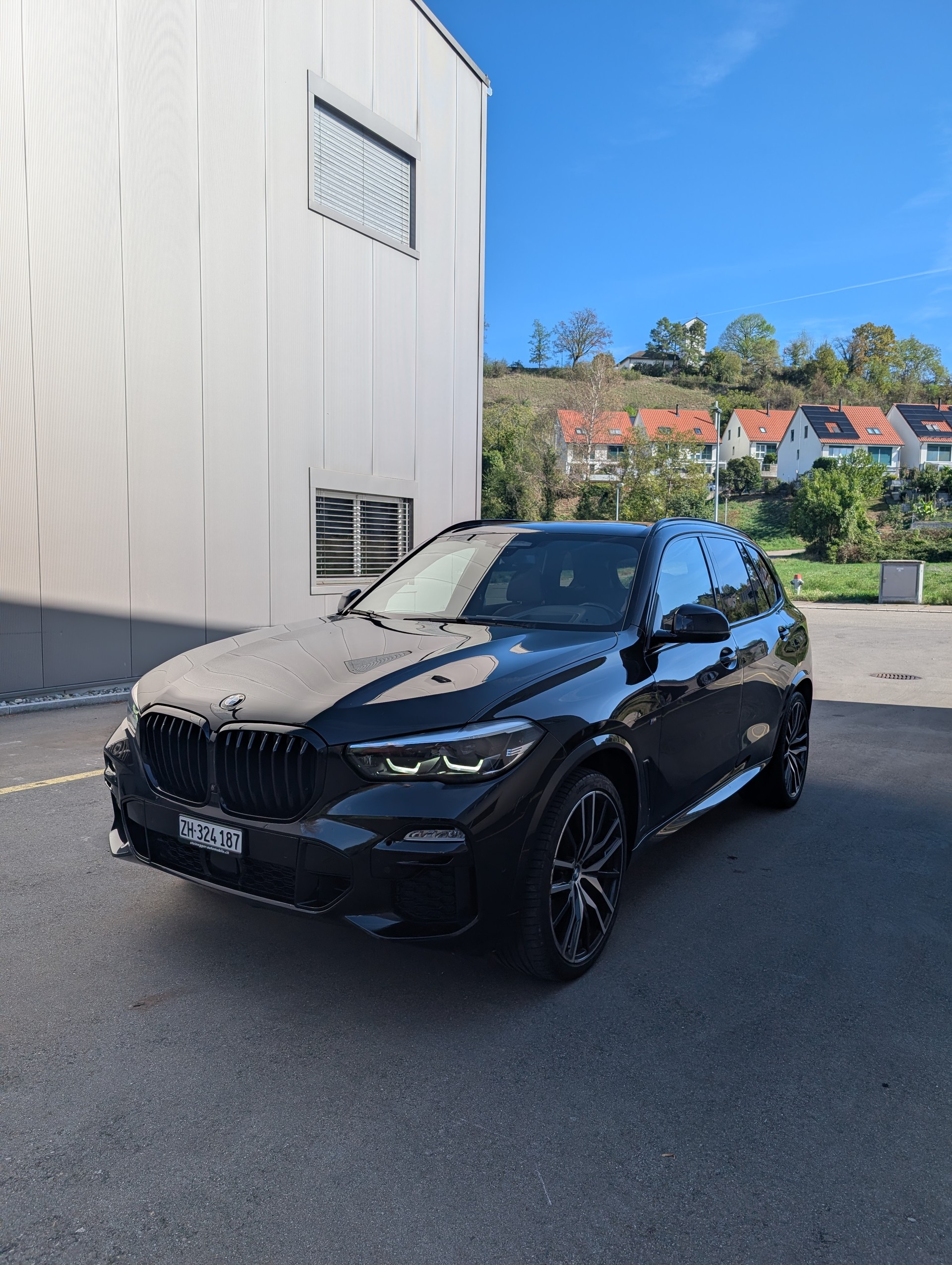 BMW M50d xDrive-image-0