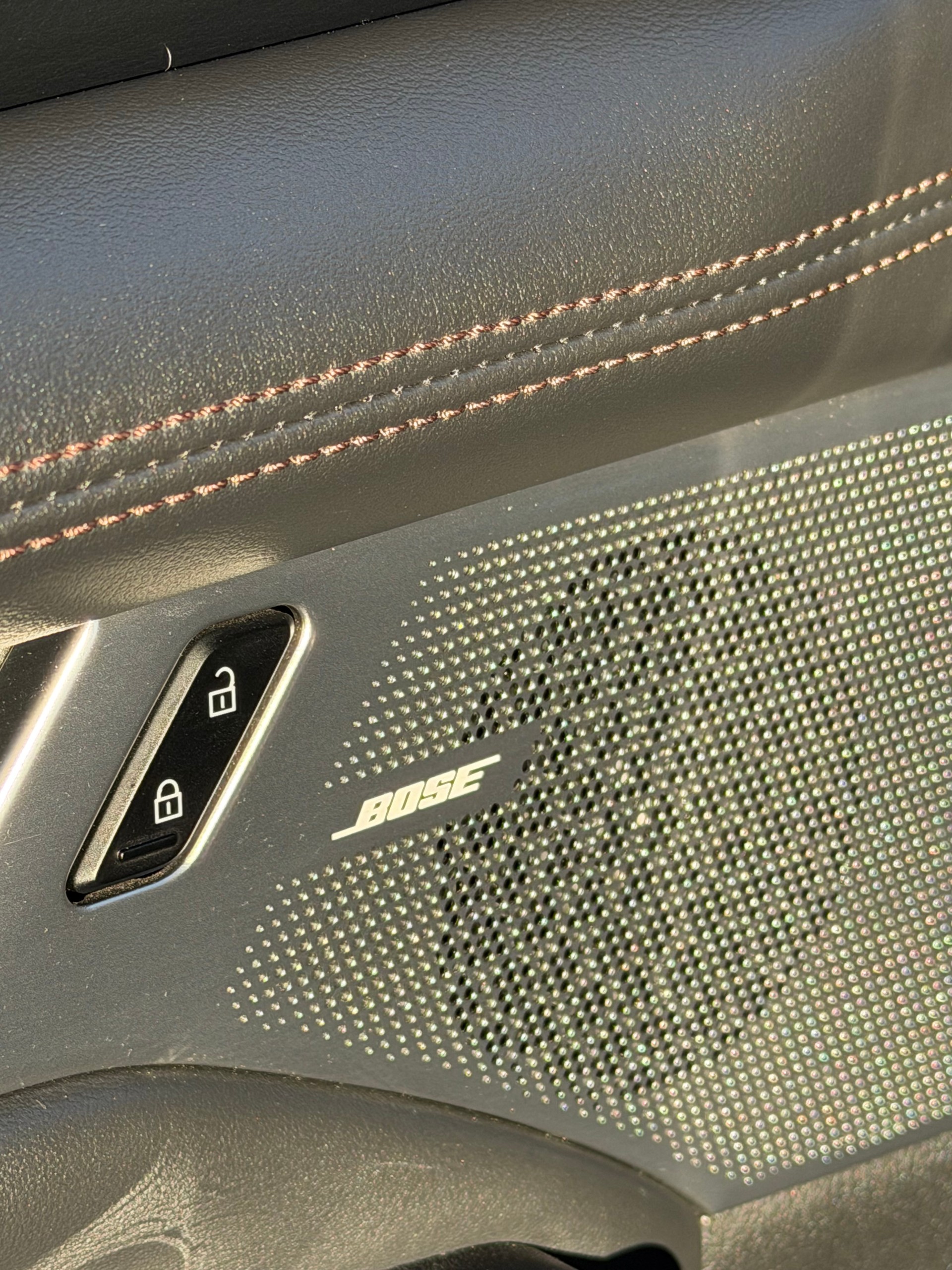 MAZDA 3 Sedan SKYACTIV-X M Hybrid 180 Revolution Automat-image-18