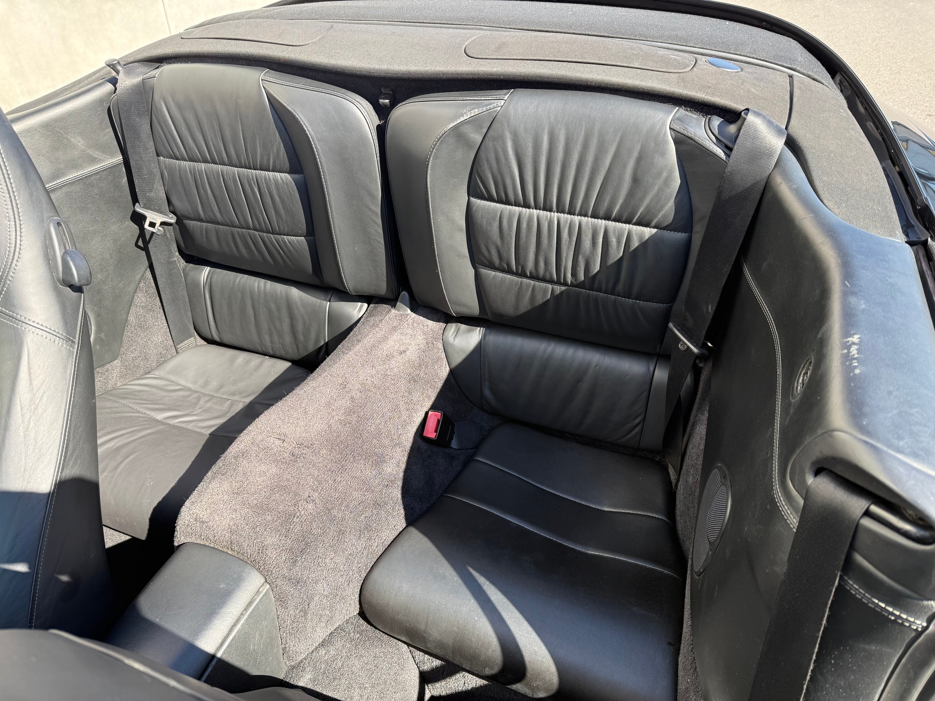 PORSCHE 911 Carrera Cabrio(M)-image-8
