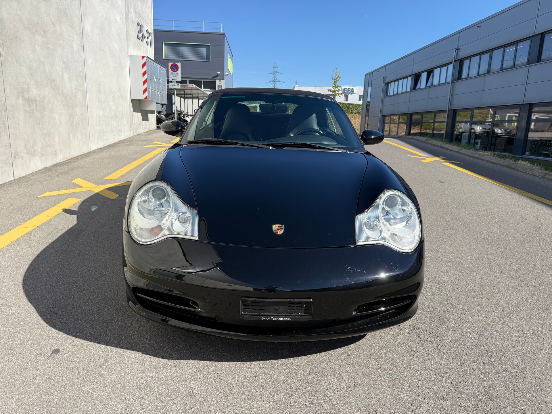PORSCHE 911 Carrera Cabrio(M)-image-11