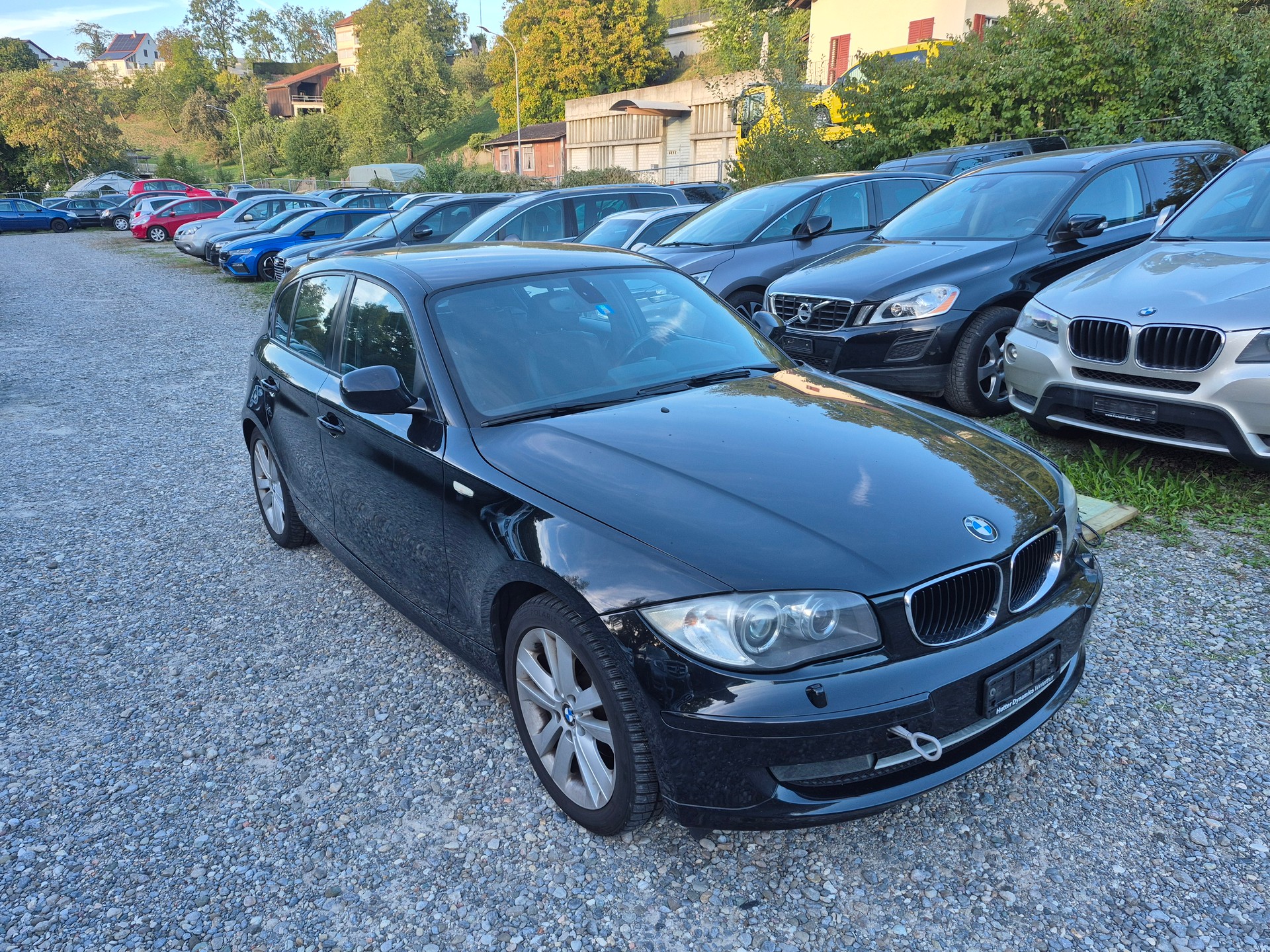 BMW 118d Dynamic Edition Steptronic-image-2