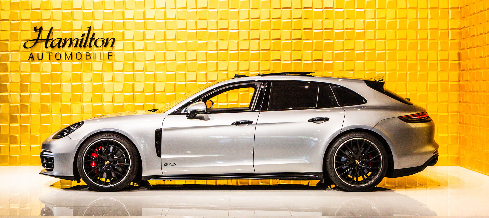 PORSCHE Panamera GTS Sport Turismo PDK-image-4