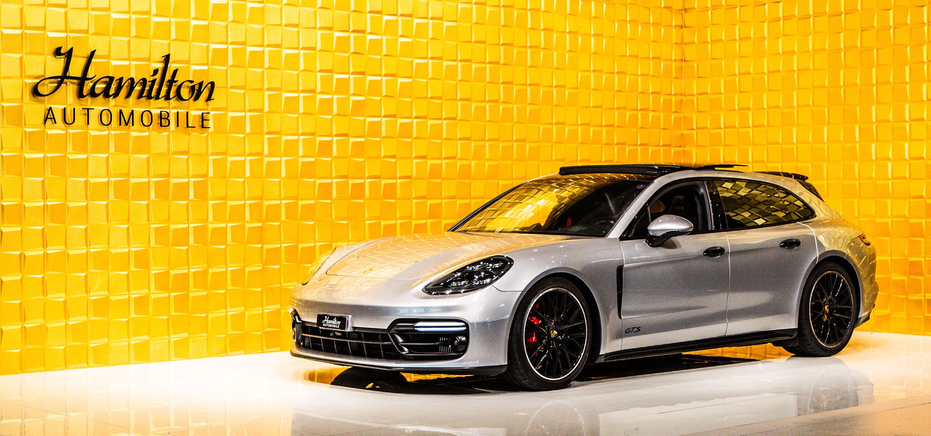 PORSCHE Panamera GTS Sport Turismo PDK-image-1