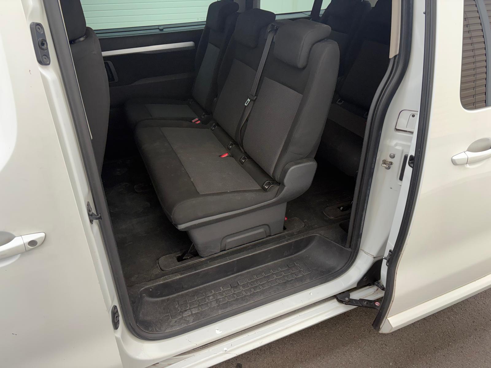 CITROEN Spacetourer 2.0 BlueHDi Shine M-image-12