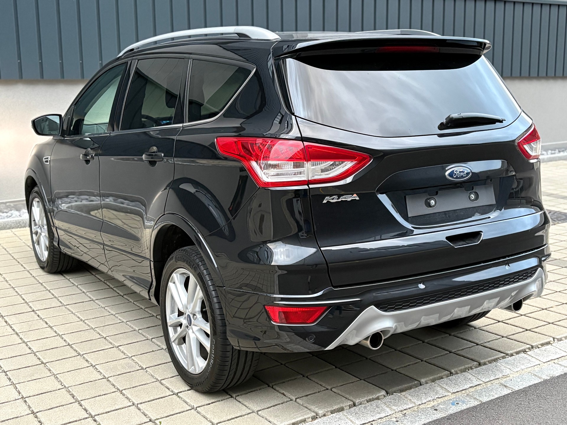 FORD Kuga 2.0 TDCi Titanium S 4WD erst 16’000km aus 1.Hand-image-6