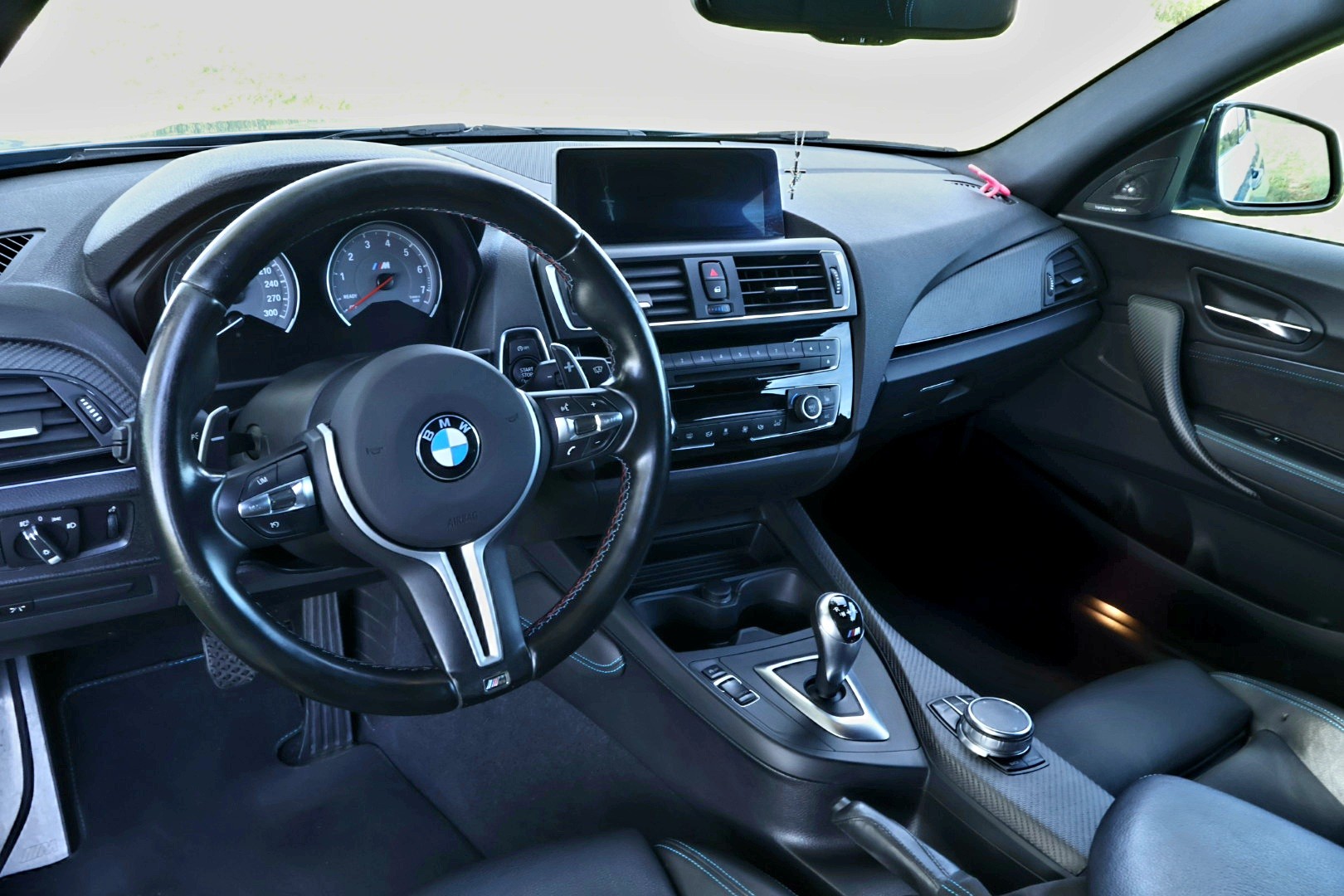 BMW M2-image-3
