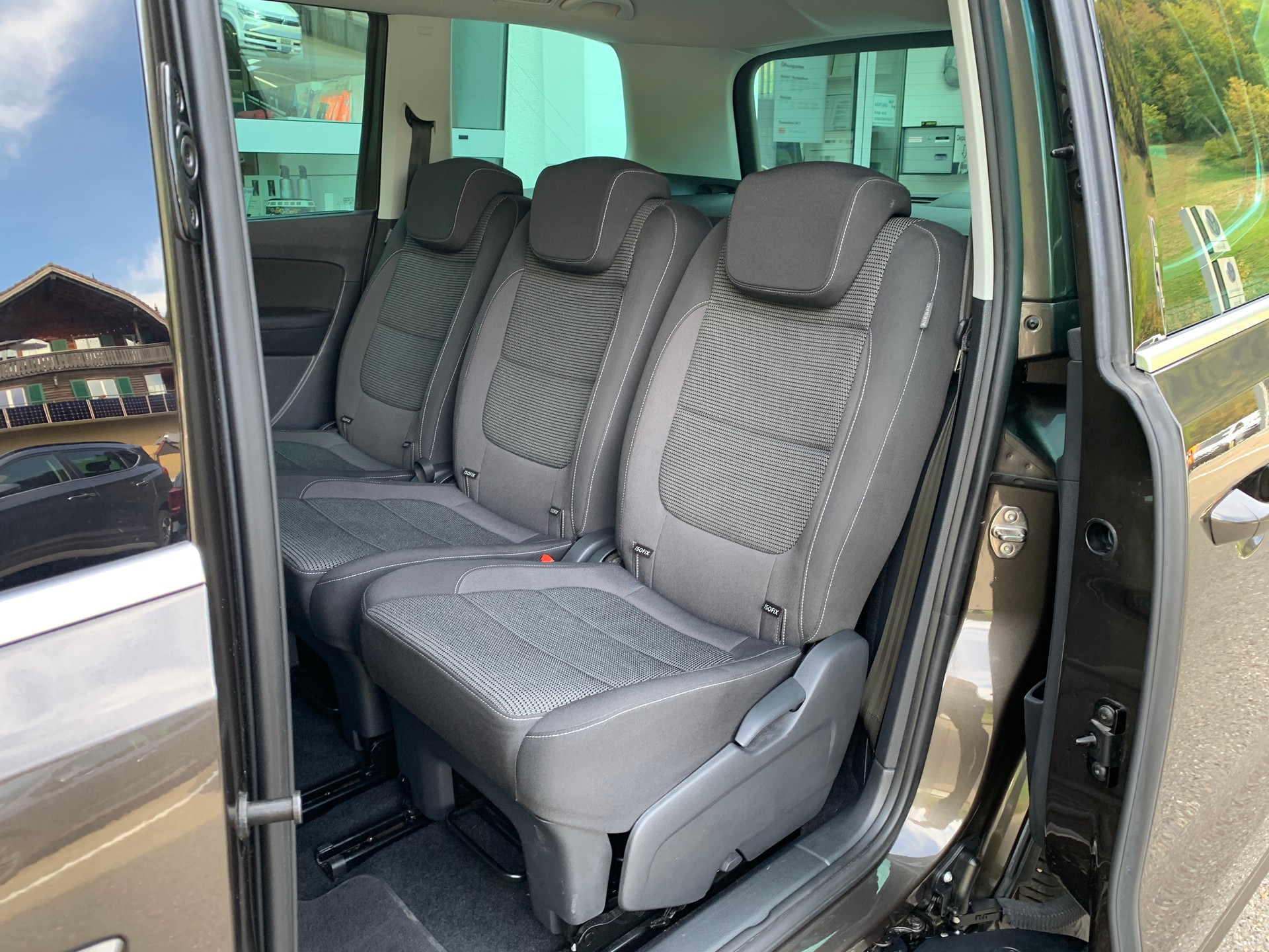 VW Sharan 2.0 TDI BMT Comfortline 4Motion DSG-image-16