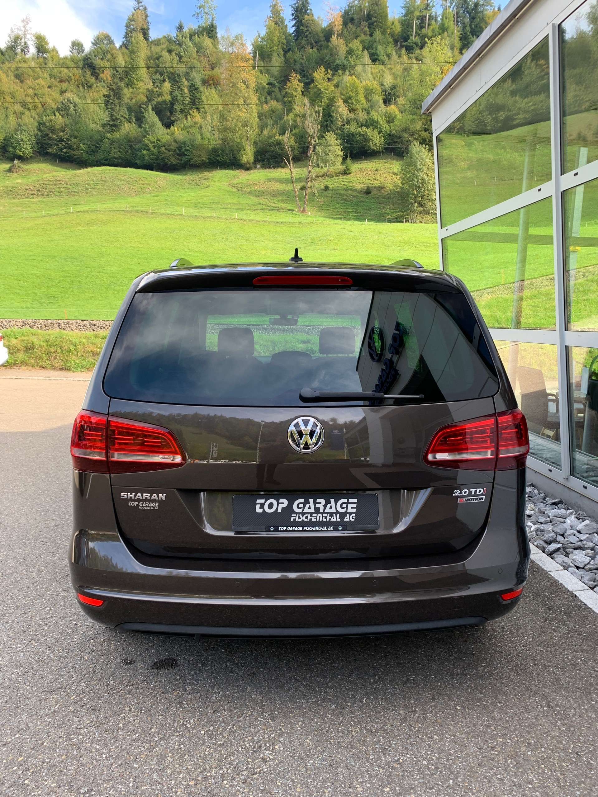 VW Sharan 2.0 TDI BMT Comfortline 4Motion DSG-image-5