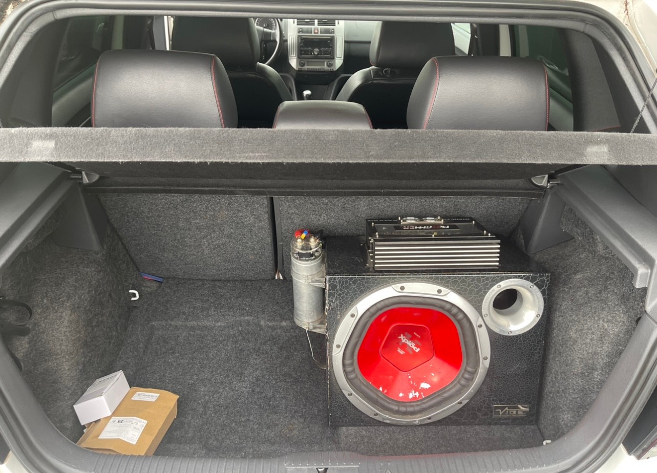 VW Polo 1.8 20V Turbo GTI-image-9