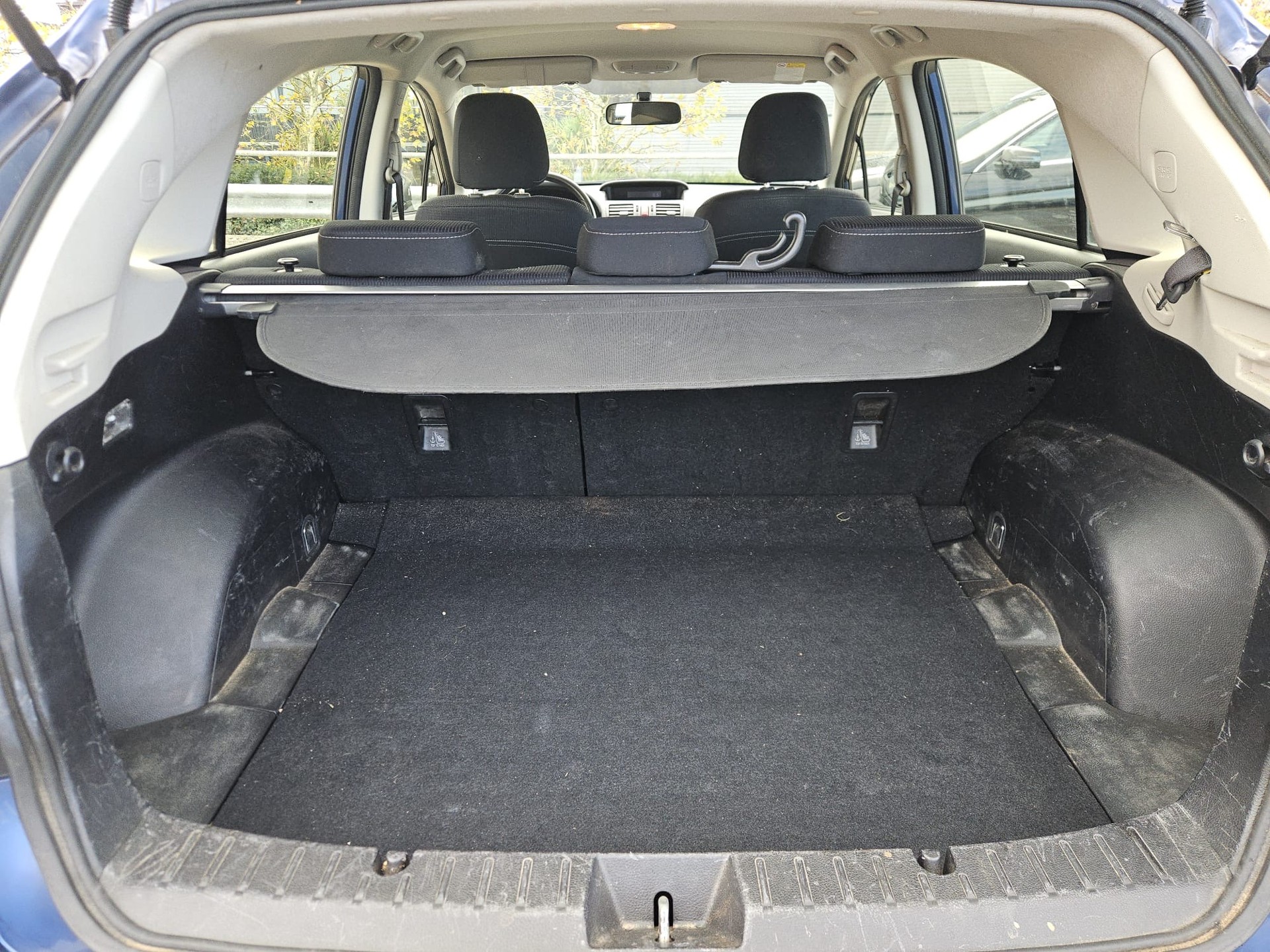 SUBARU XV 2.0D Swiss Two AWD-image-9