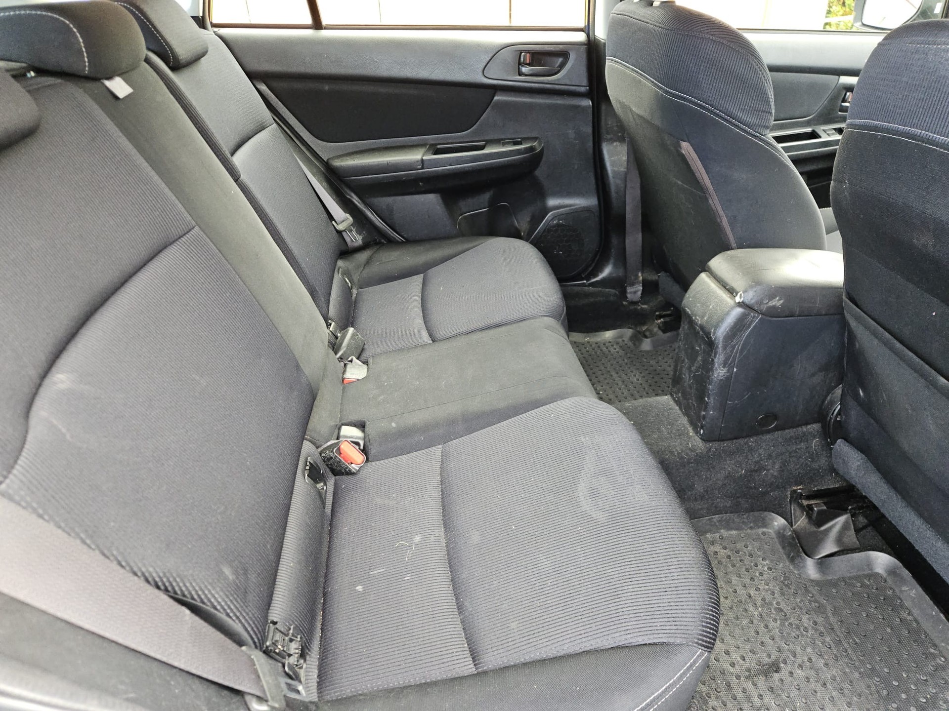 SUBARU XV 2.0D Swiss Two AWD-image-7