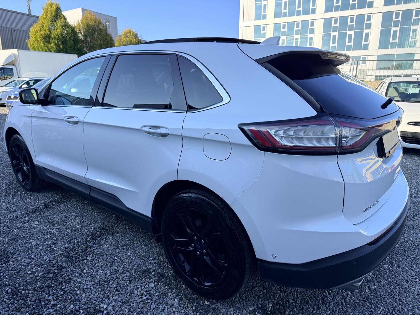 FORD Edge 2.0 TDCi Titanium 4WD PowerShift-image-3
