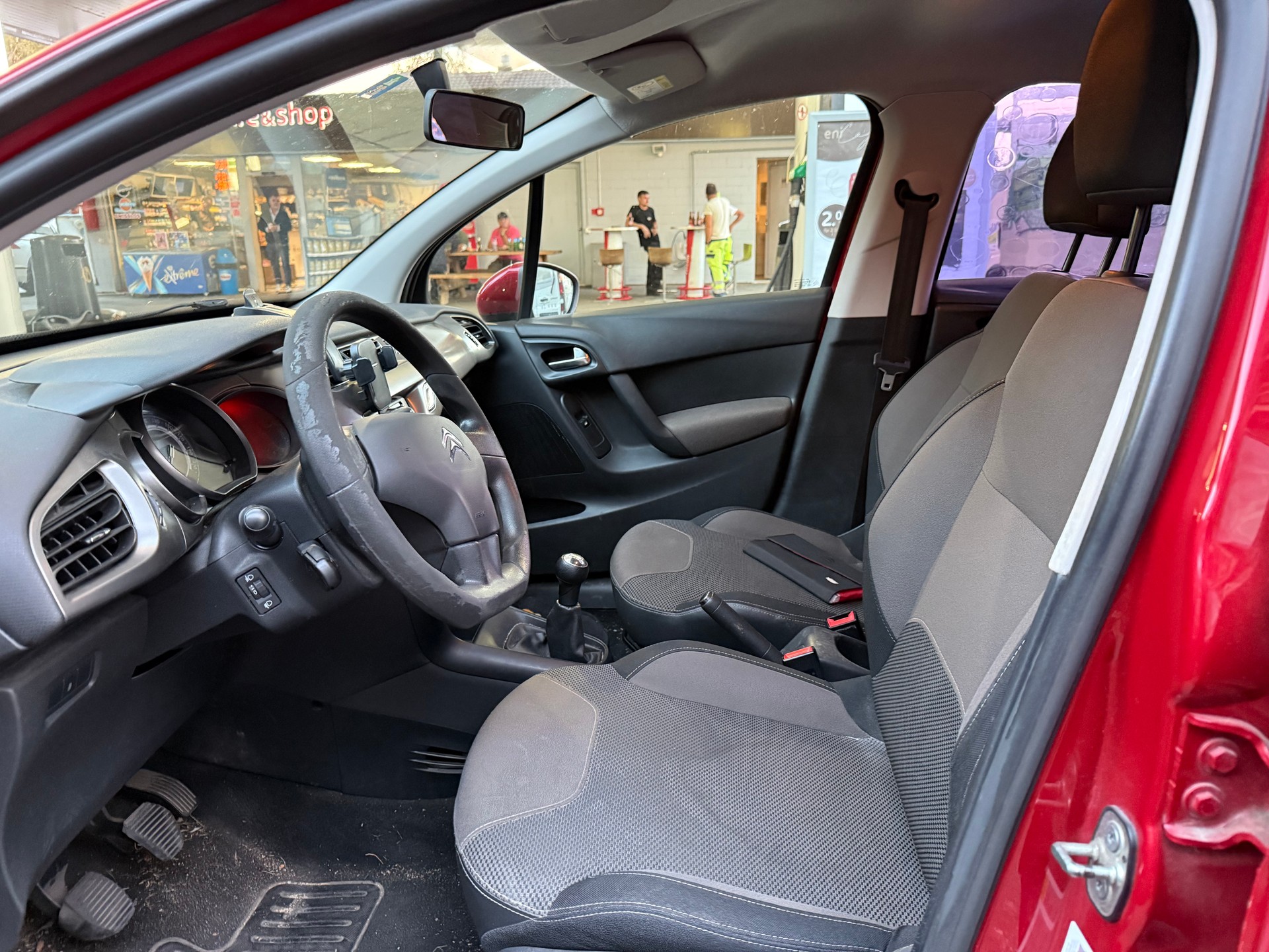 CITROEN C3 1.2i Exclusive-image-7