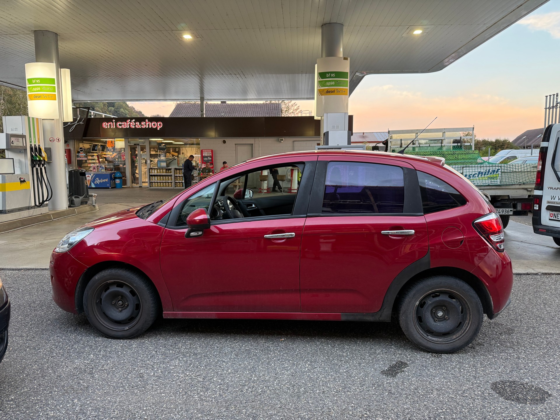 CITROEN C3 1.2i Exclusive-image-2