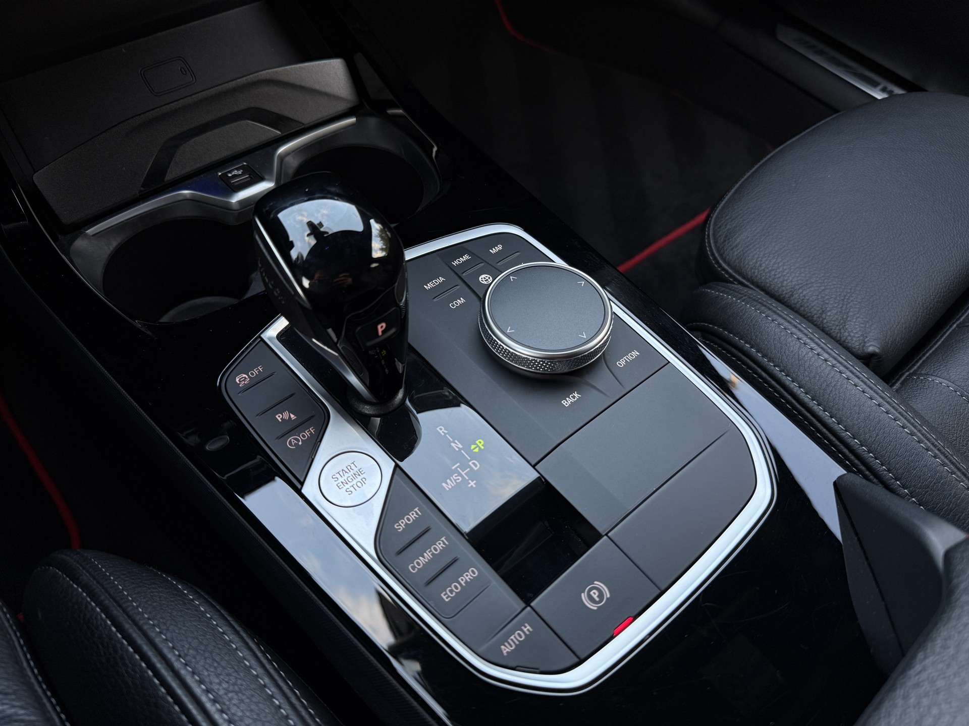 BMW 128ti M Sport Pro Steptronic / 1.Hand-image-24