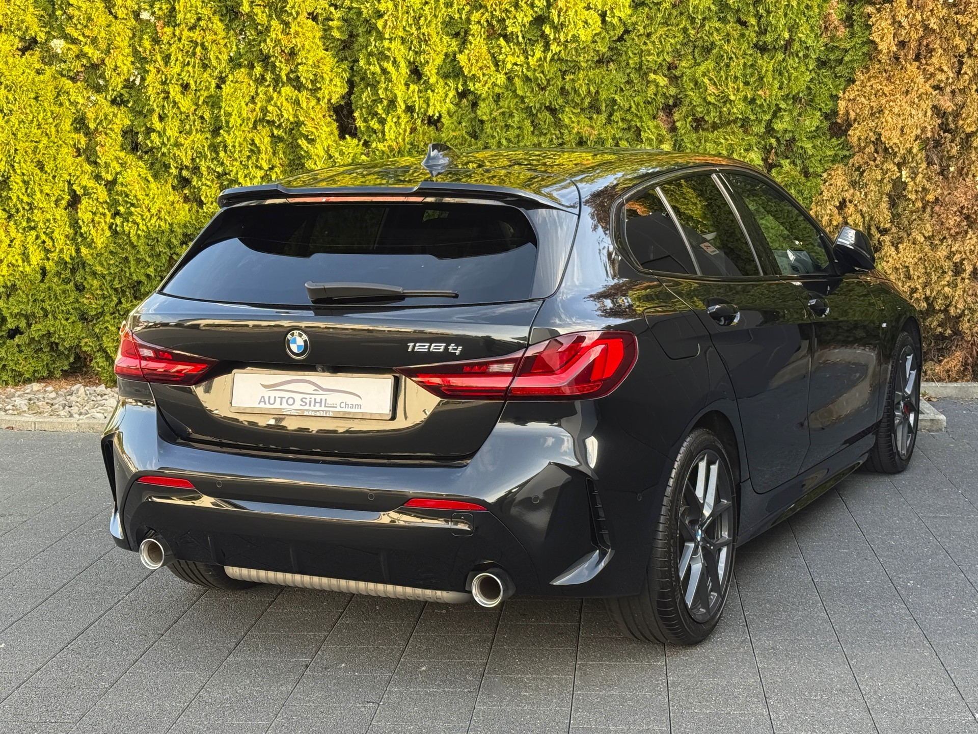 BMW 128ti M Sport Pro Steptronic / 1.Hand-image-15