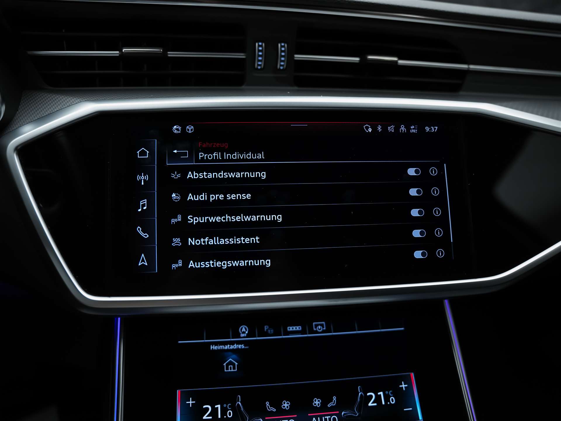 AUDI A6 Limousine 40 TDI Sport quattro S-tronic *ALL BLACK*21" Felgen*Voll Leder*-image-39