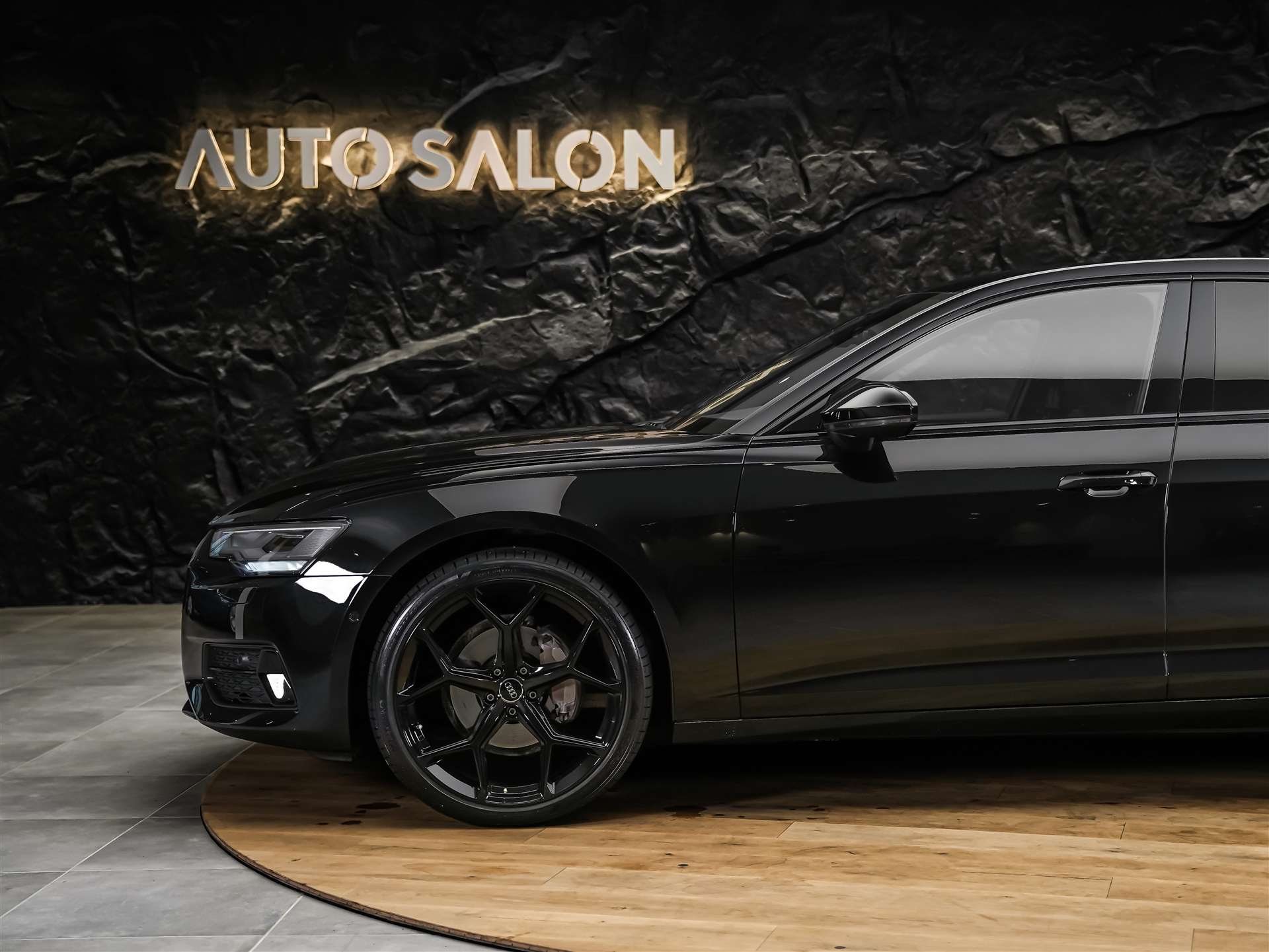 AUDI A6 Limousine 40 TDI Sport quattro S-tronic *ALL BLACK*21" Felgen*Voll Leder*-image-16