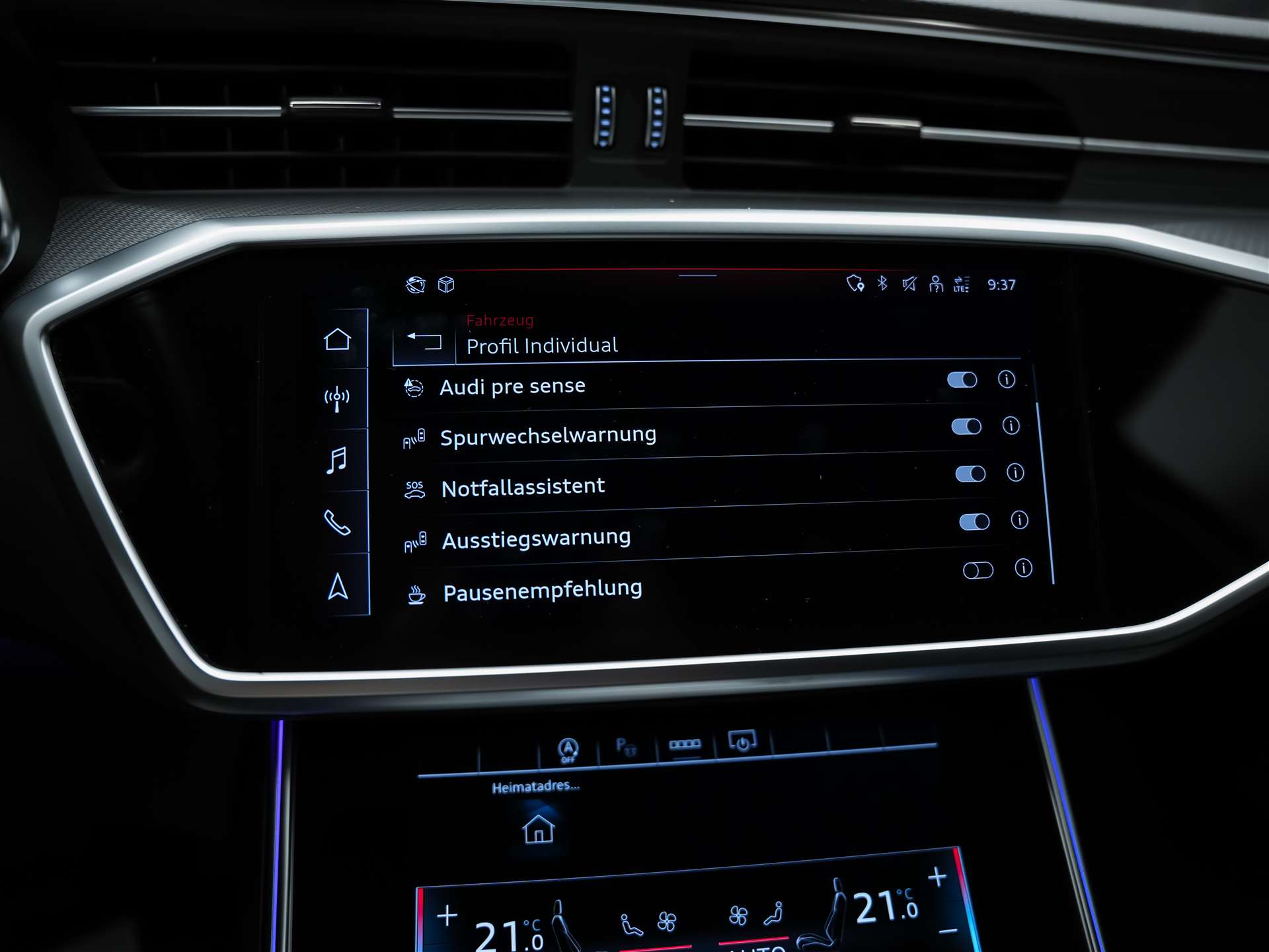 AUDI A6 Limousine 40 TDI Sport quattro S-tronic *ALL BLACK*21" Felgen*Voll Leder*-image-40