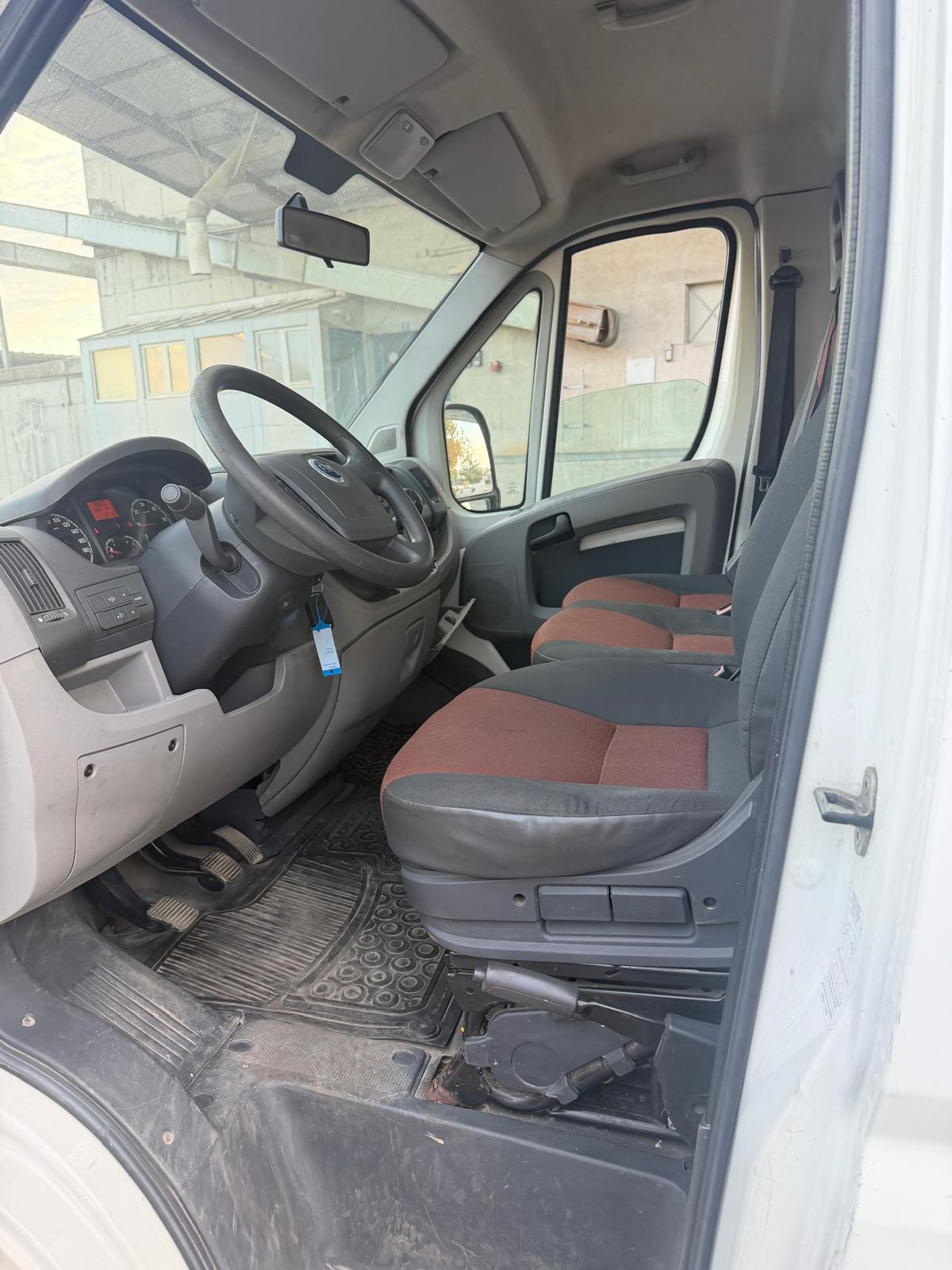FIAT Ducato 17 2.3 JTD-image-8