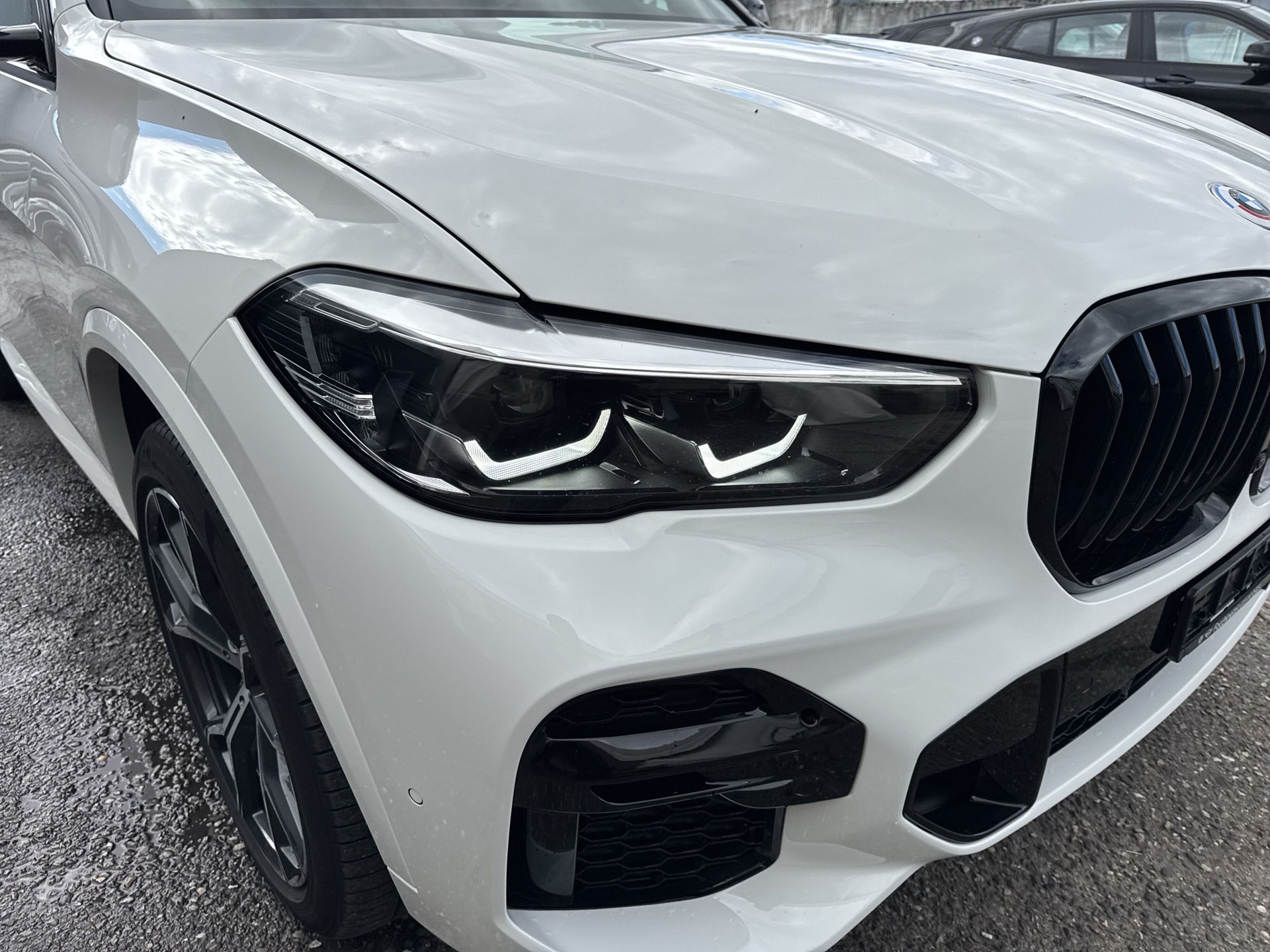 BMW X5 xDrive 48V 30d M Sport Steptronic-image-17