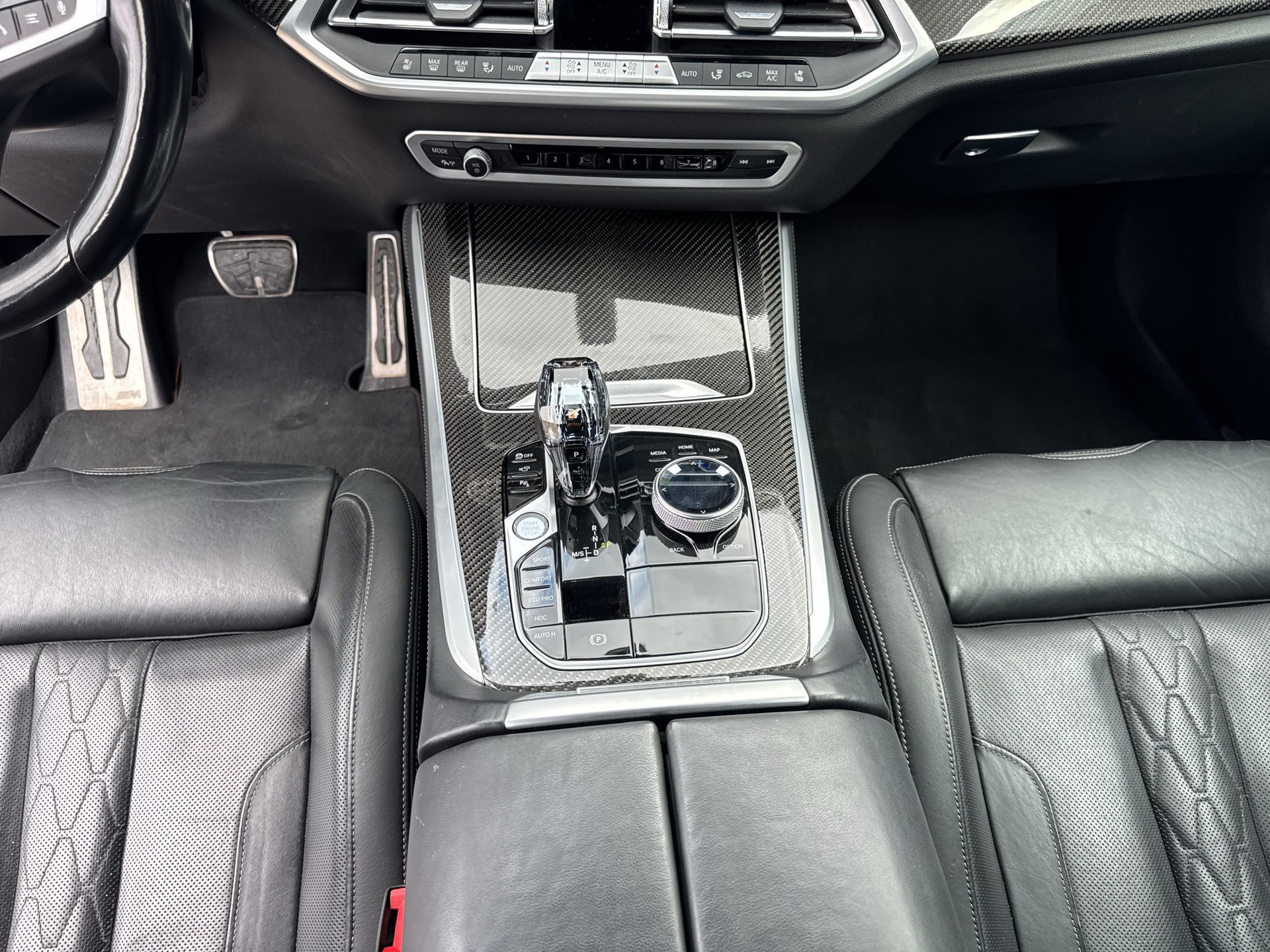 BMW X5 xDrive 48V 30d M Sport Steptronic-image-12