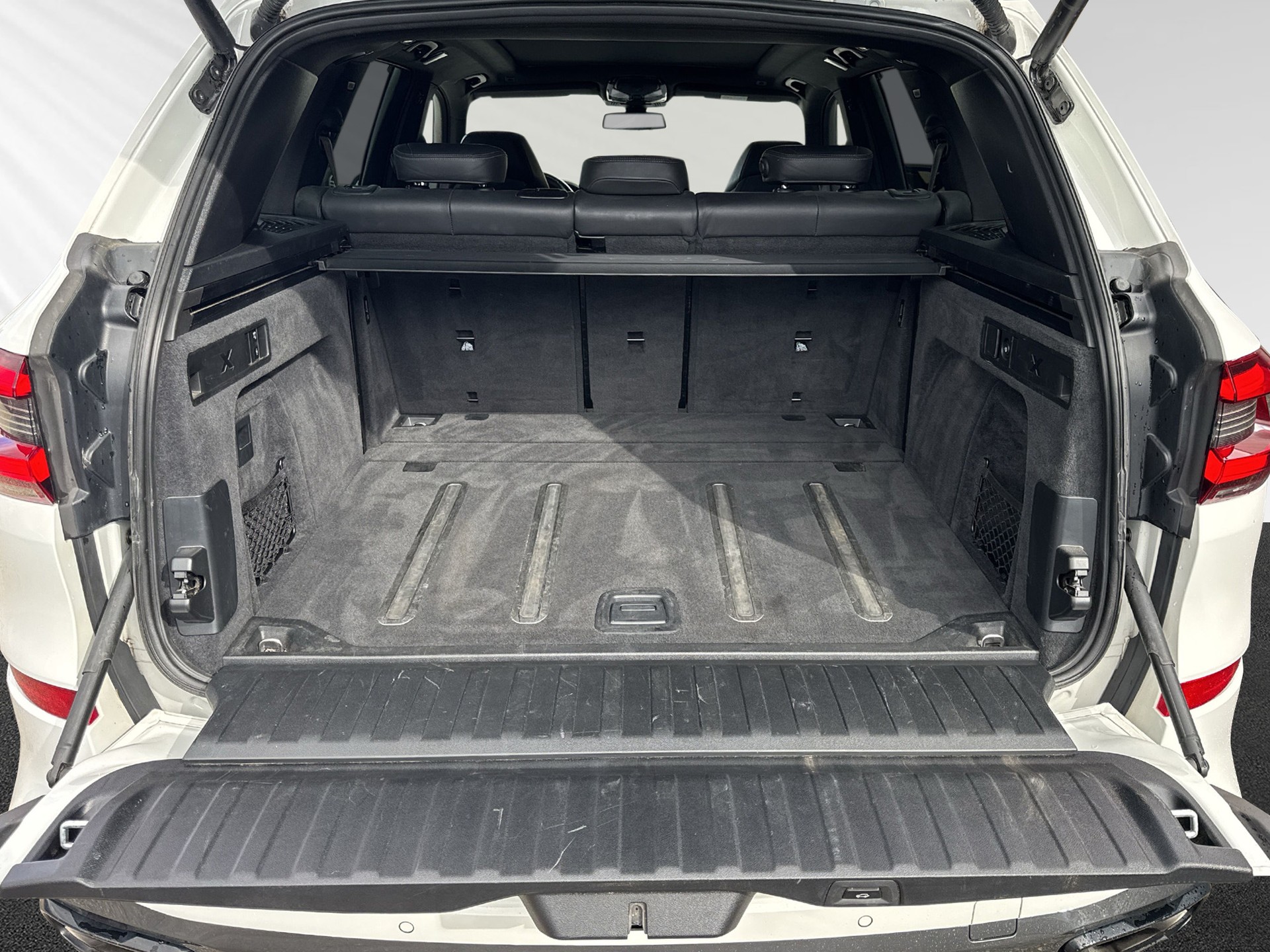 BMW X5 xDrive 48V 30d M Sport Steptronic-image-7