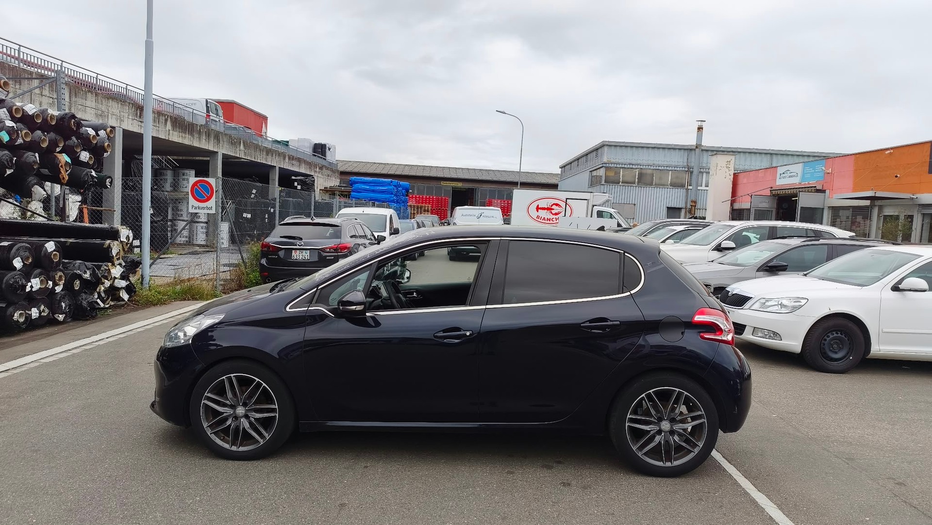 PEUGEOT 208 1.6 VTI Allure Automatik-image-6