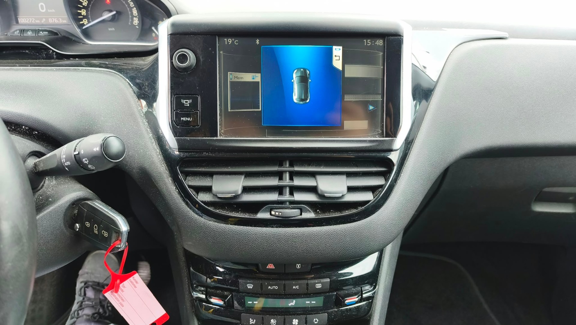 PEUGEOT 208 1.6 VTI Allure Automatik-image-12