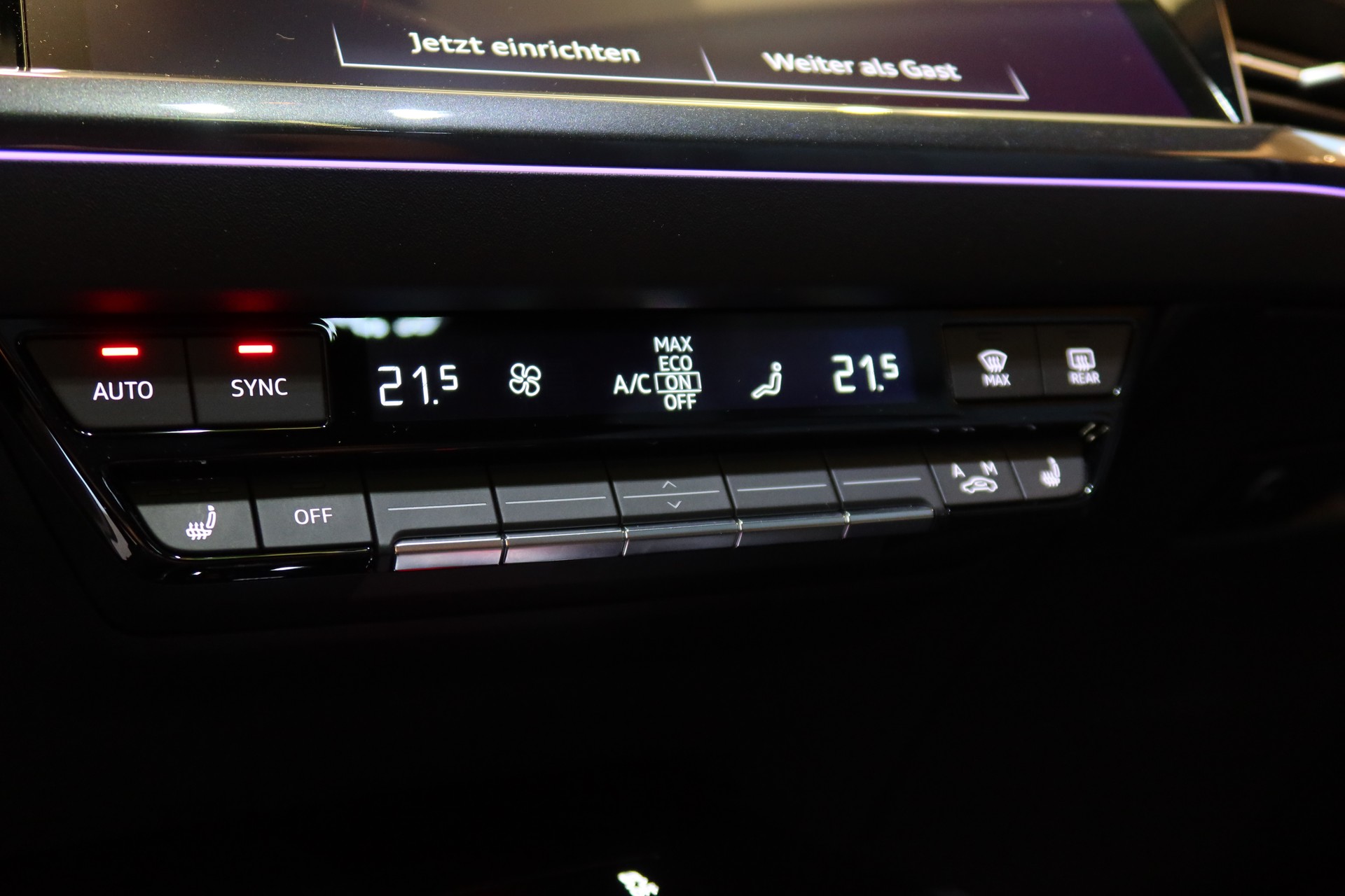 AUDI Q4 e-tron S Line Sportback 50 quattro-image-17