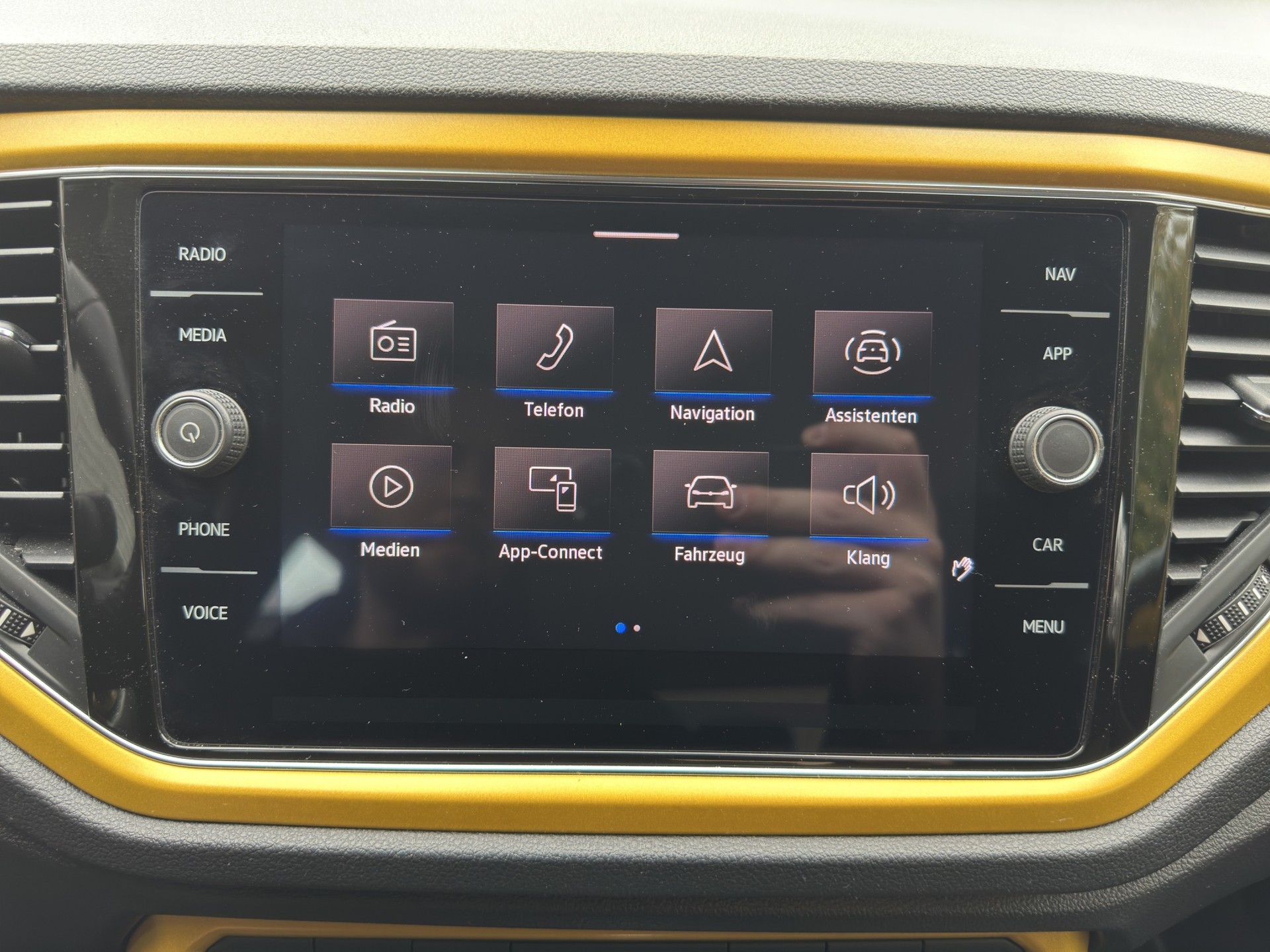 VW T-Roc 2.0 TSI Advance DSG 4Motion-image-24
