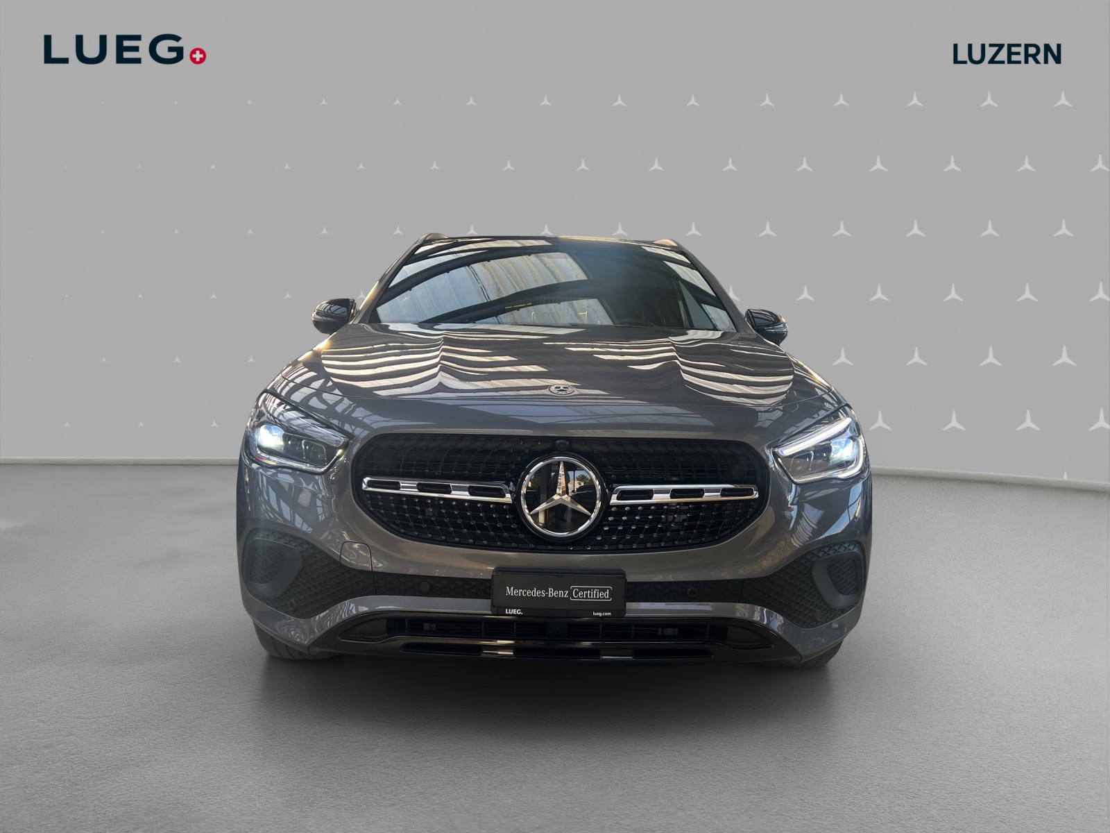 MERCEDES-BENZ GLA 200 Progressive 7G-DCT-image-5