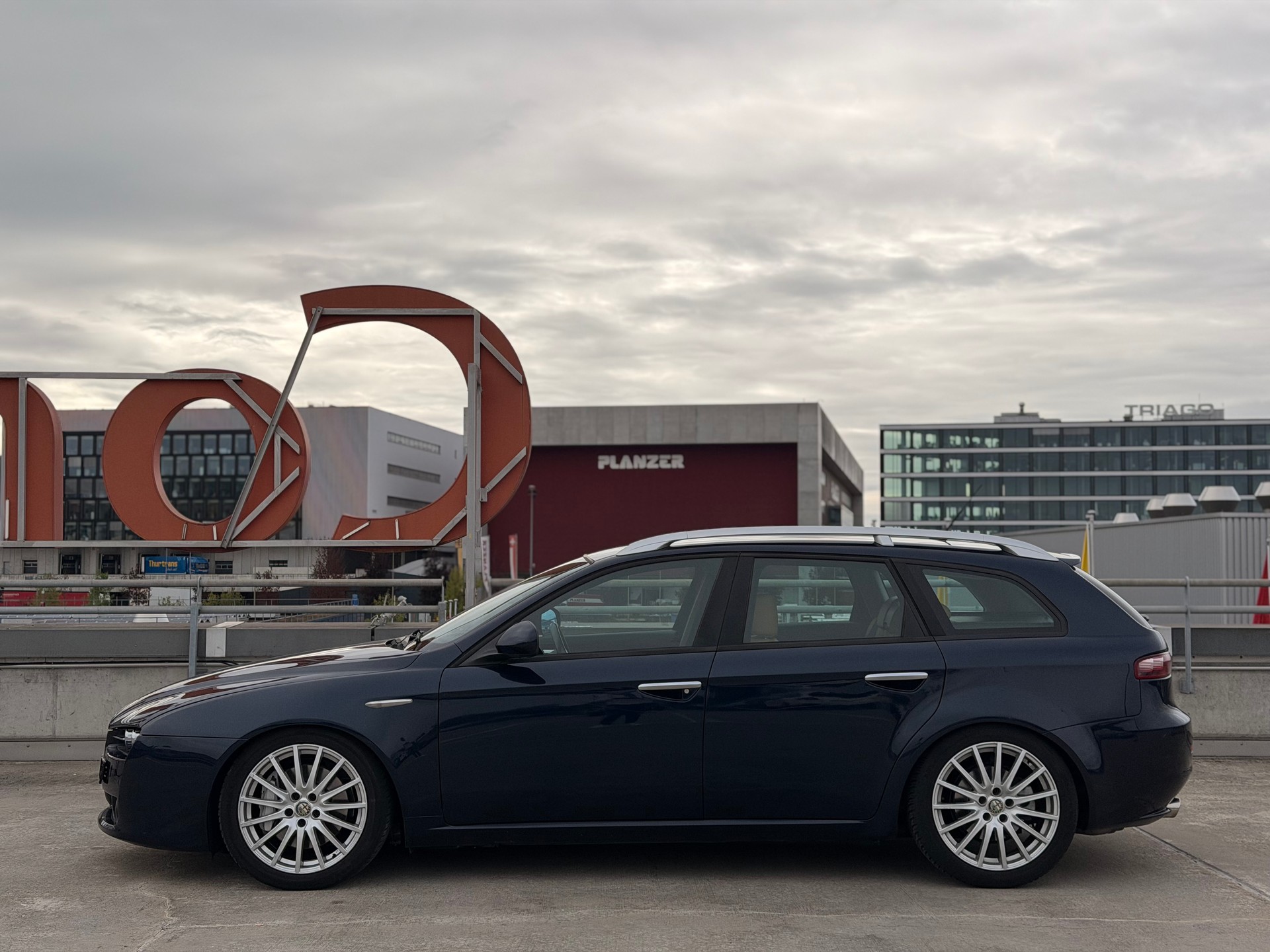 ALFA ROMEO 159 Sportwagon 2.4 JTD Progression-image-5