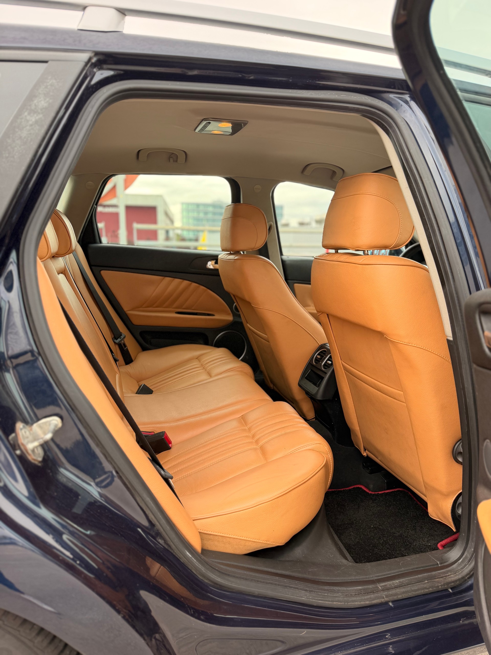 ALFA ROMEO 159 Sportwagon 2.4 JTD Progression-image-9