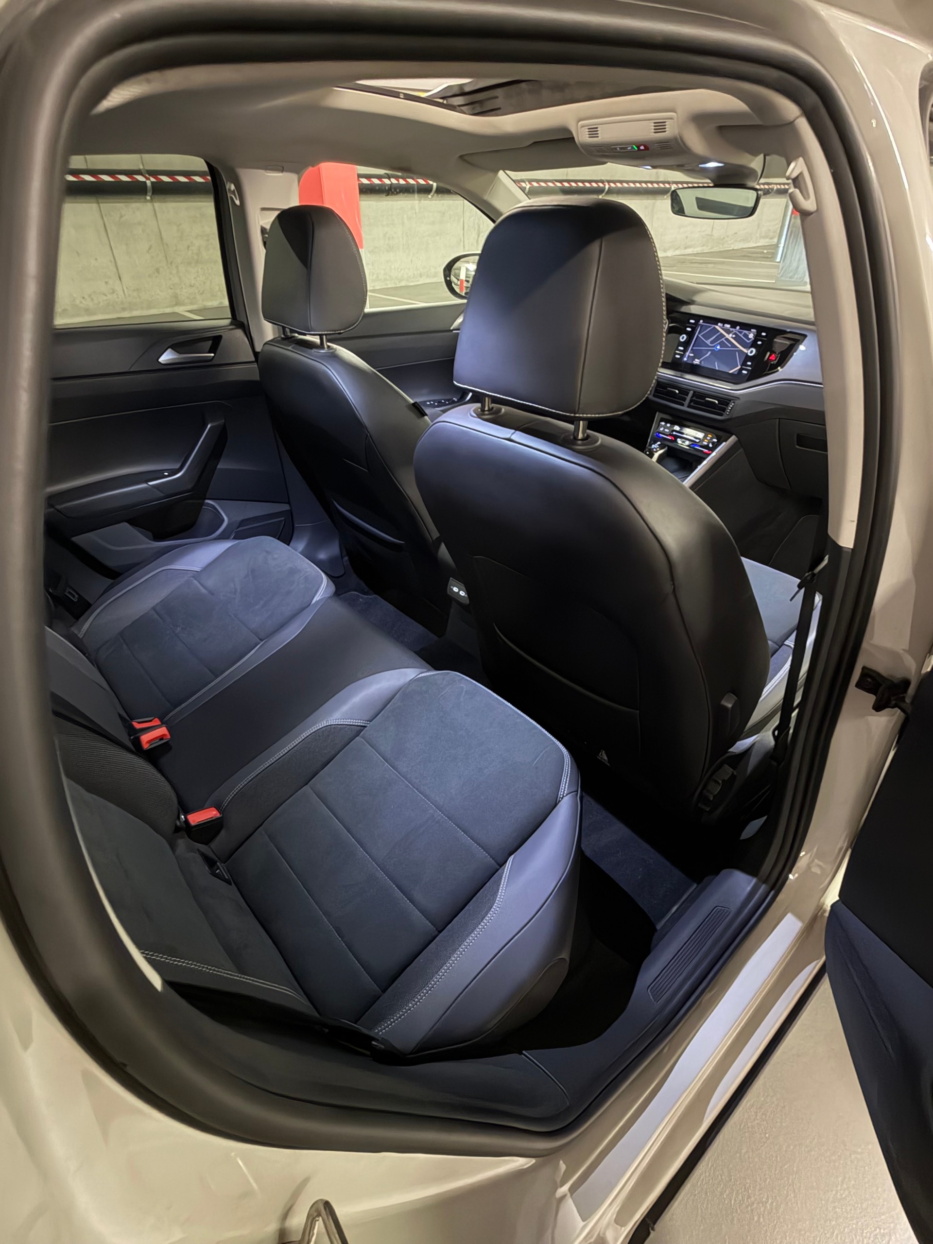 VW Taigo 1.0 TSI Life DSG-image-10
