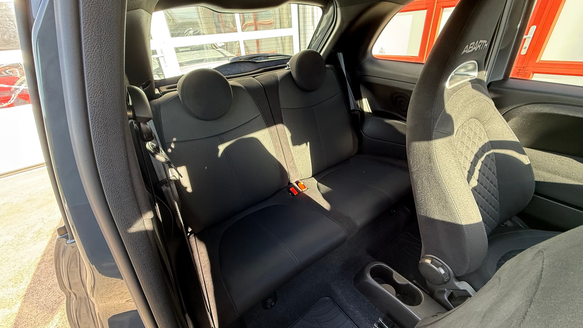 FIAT 595 1.4 16V Turbo Abarth-image-11