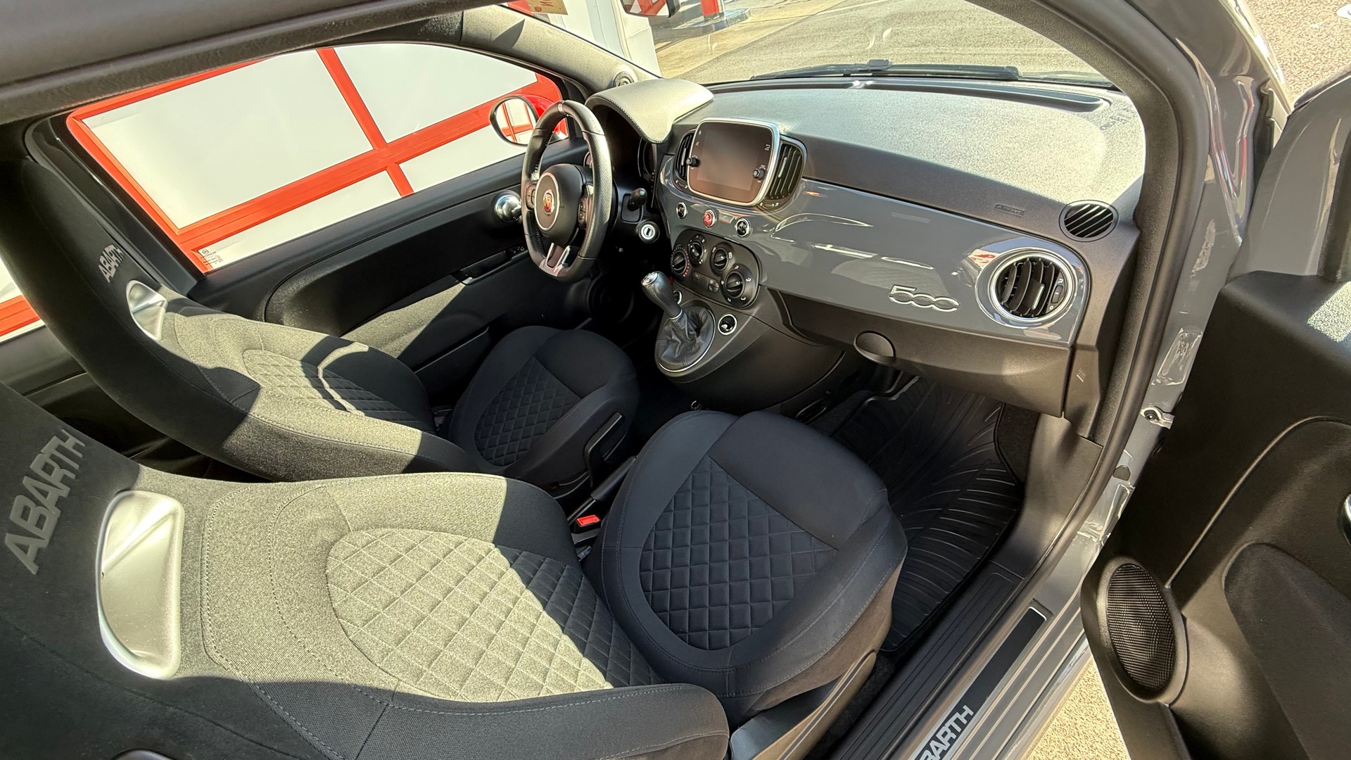 FIAT 595 1.4 16V Turbo Abarth-image-8