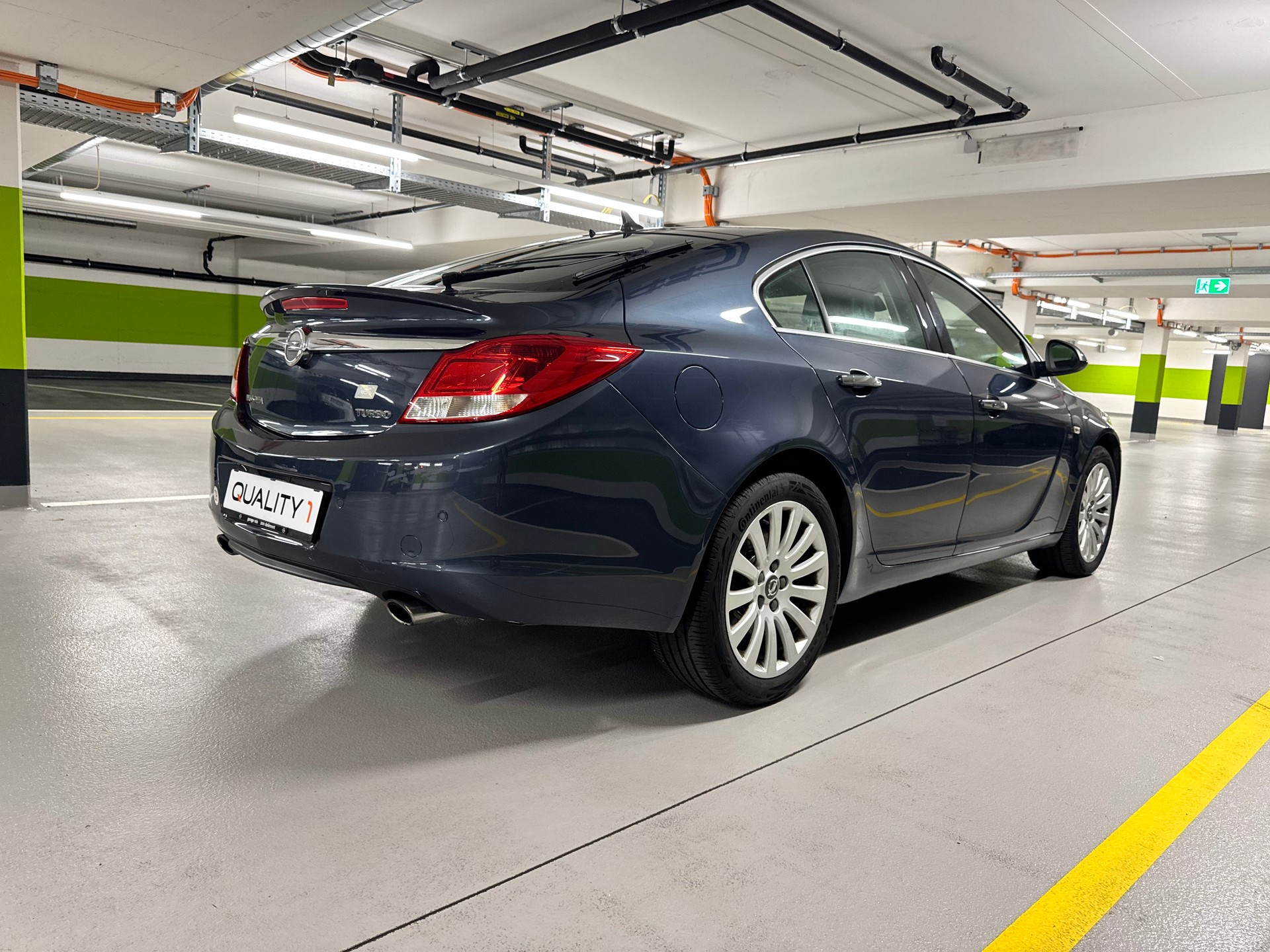 OPEL Insignia 2.0 Turbo Sport Automatic-image-4