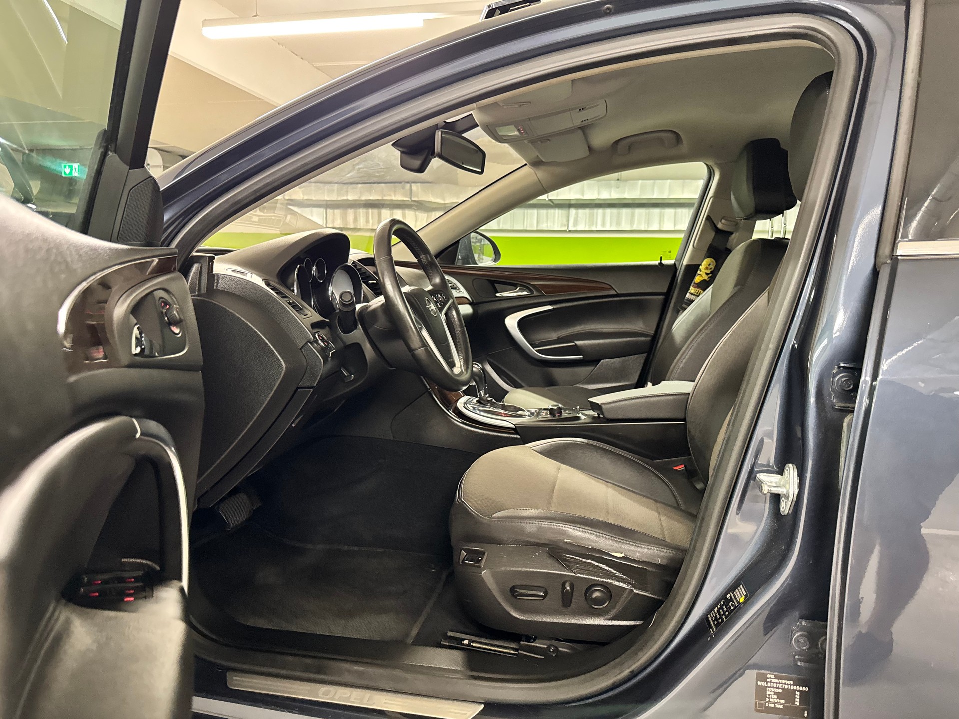 OPEL Insignia 2.0 Turbo Sport Automatic-image-14
