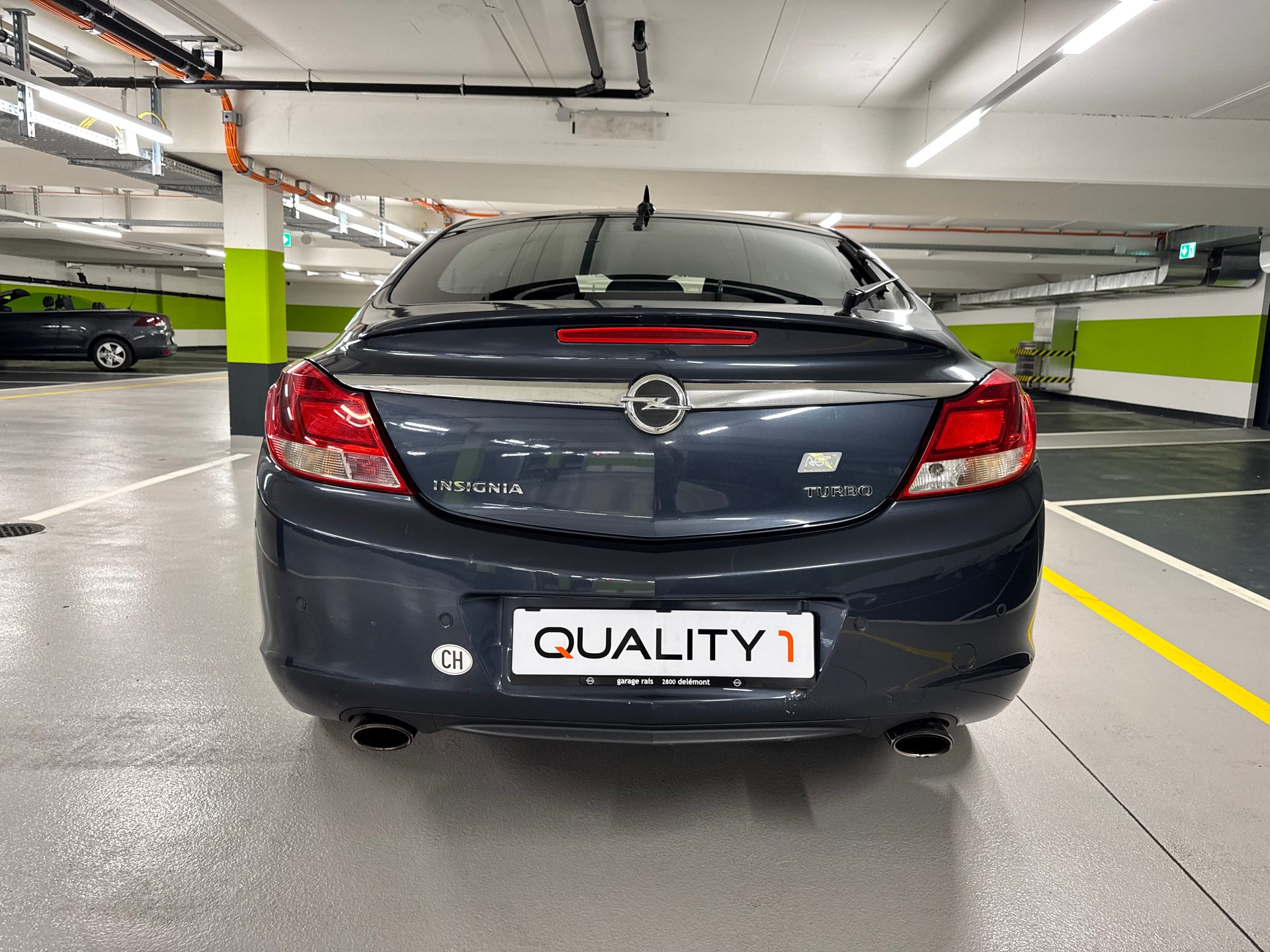 OPEL Insignia 2.0 Turbo Sport Automatic-image-5