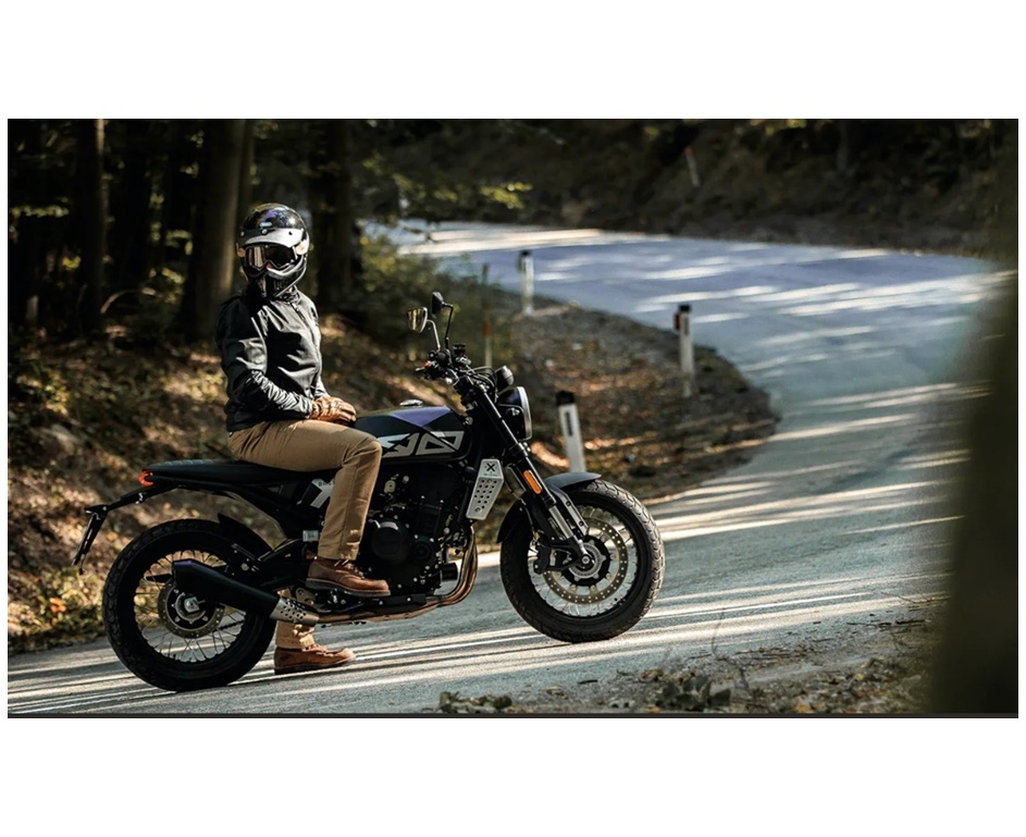 BRIXTON CROSSFIRE 500 X ABS-image-12