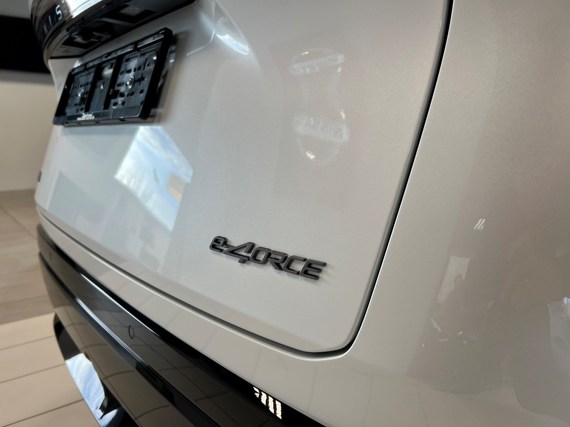 NISSAN Ariya 87 kWh e-4orce Evolve400 Allrad-image-25