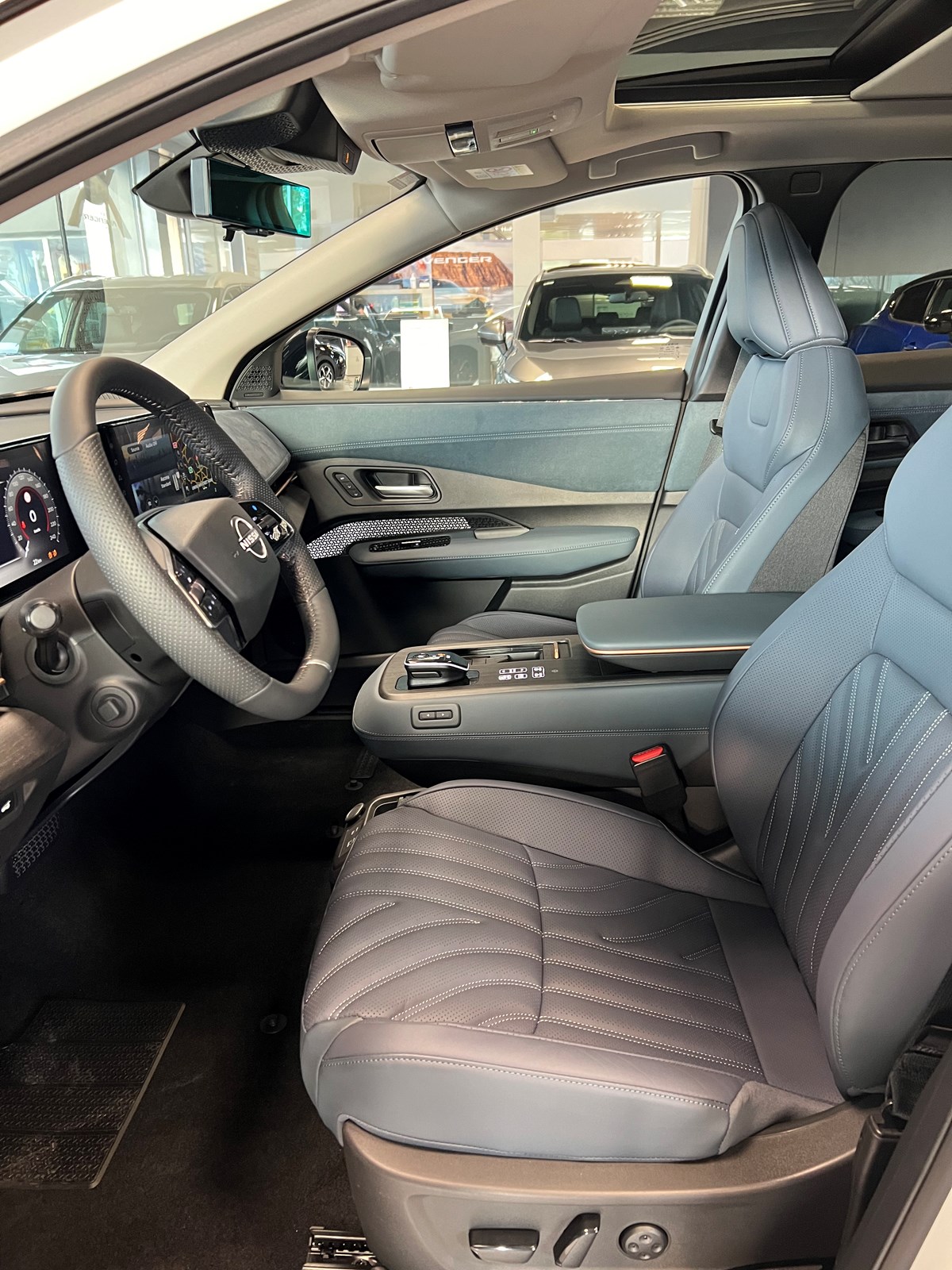 NISSAN Ariya 87 kWh e-4orce Evolve400 Allrad-image-7
