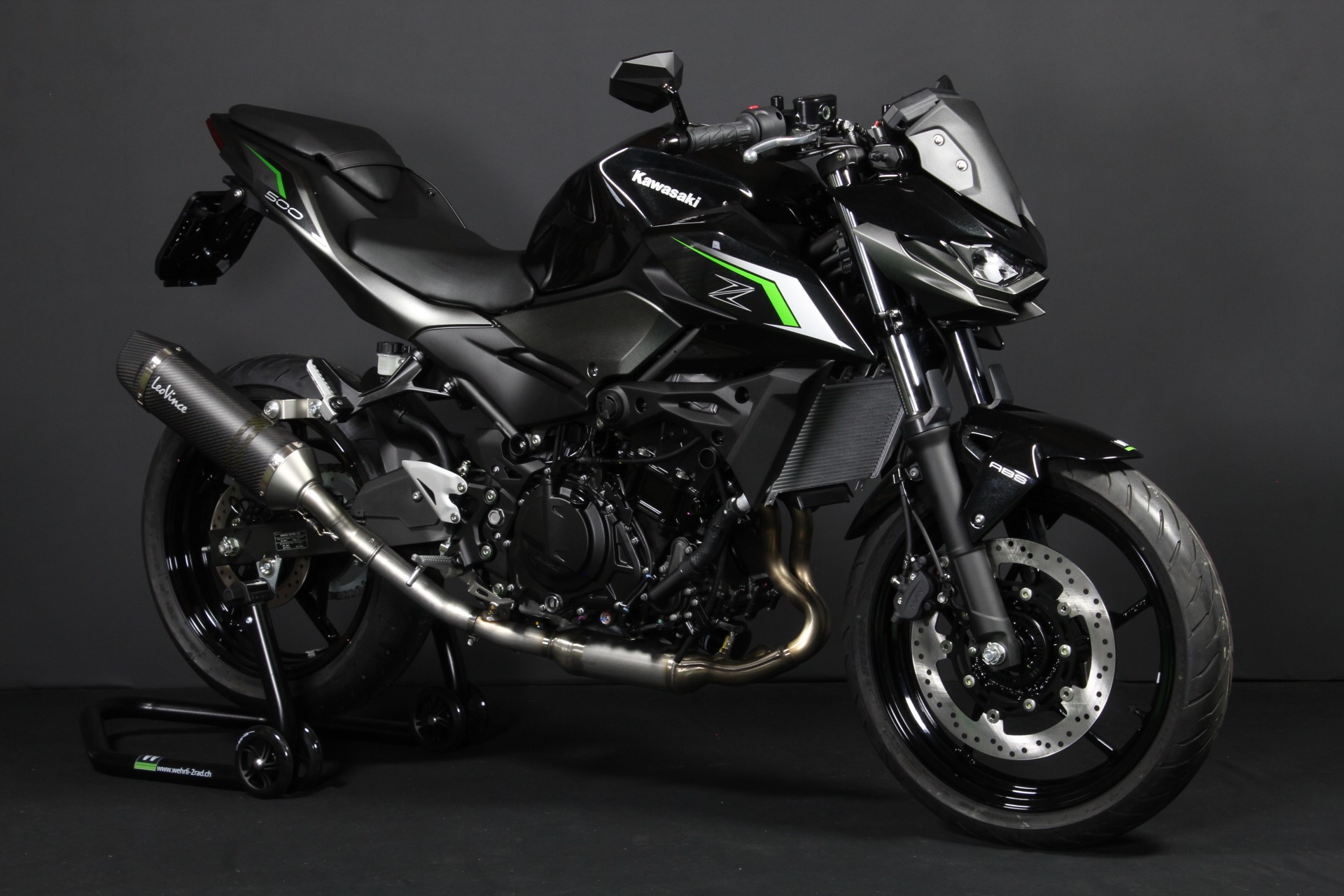 KAWASAKI Z 500 Level 3-showroom-element-1