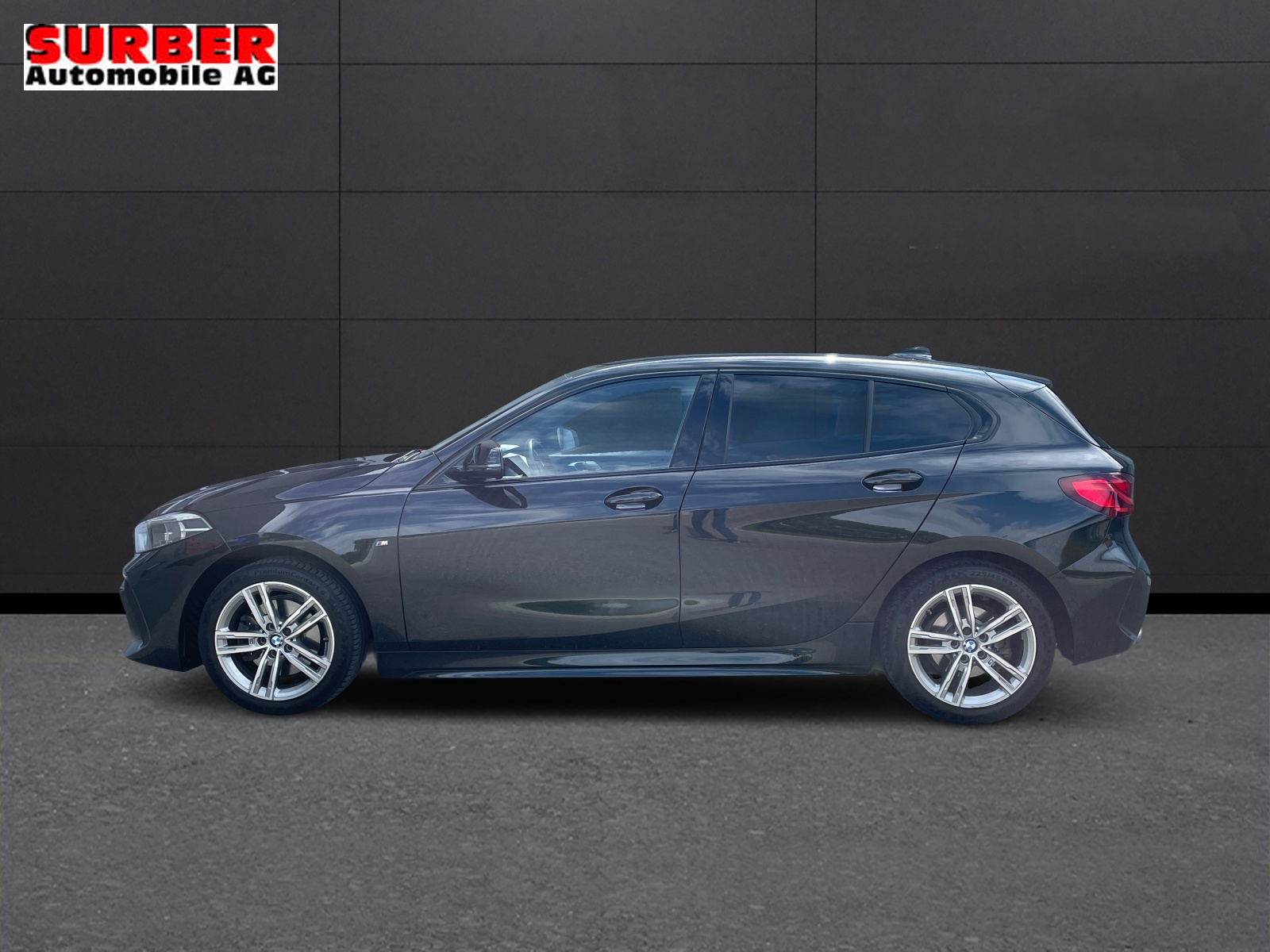 BMW 118i M Sport-image-4