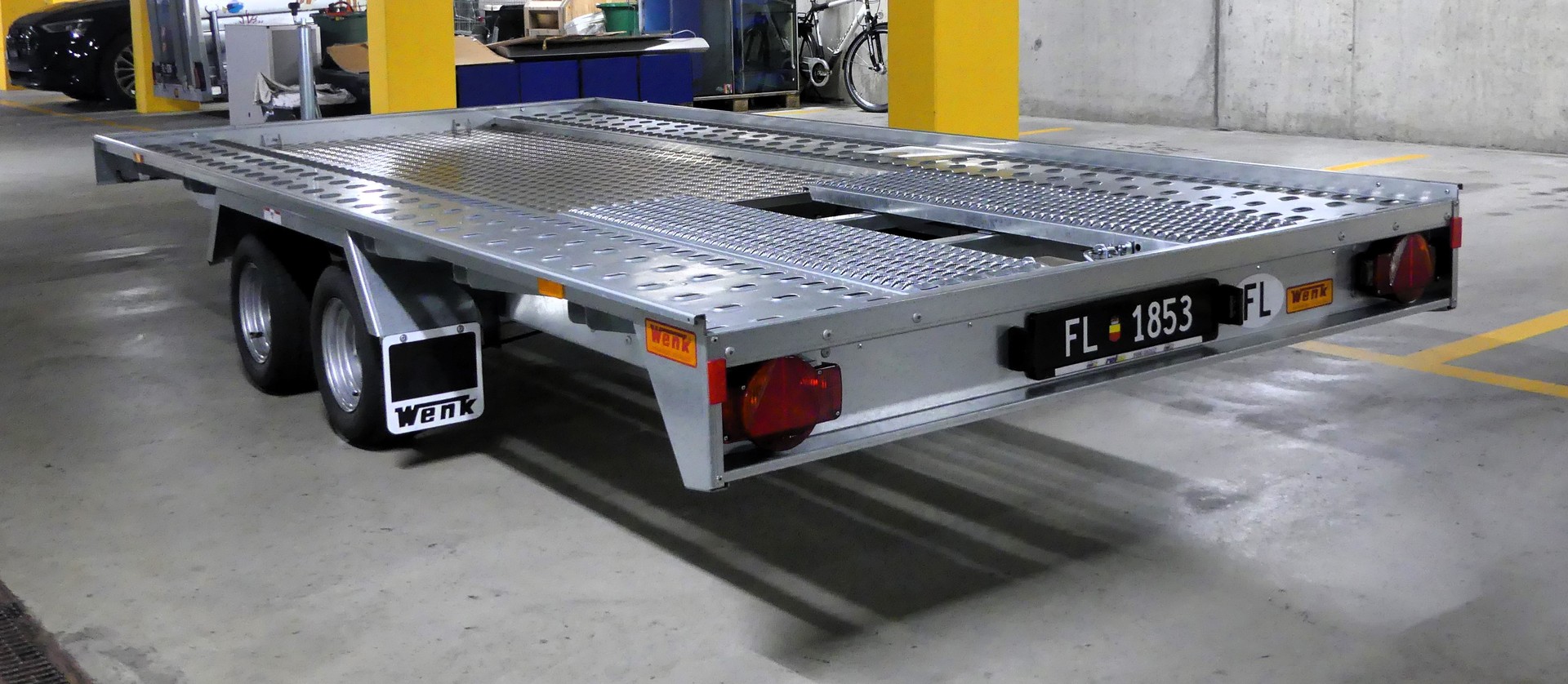 HUMBAUR FAHRZEUGTRANSPORTER ZU VERMIETEN ODER ZU VERKAUFEN-image-0