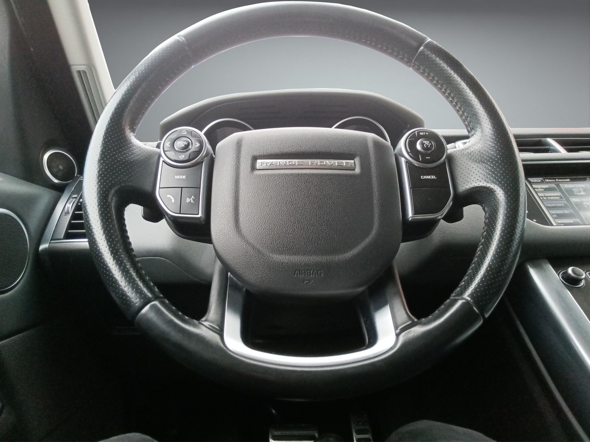 LAND ROVER Range Rover Sport 3.0 SDV6 HSE Dynamic-image-11