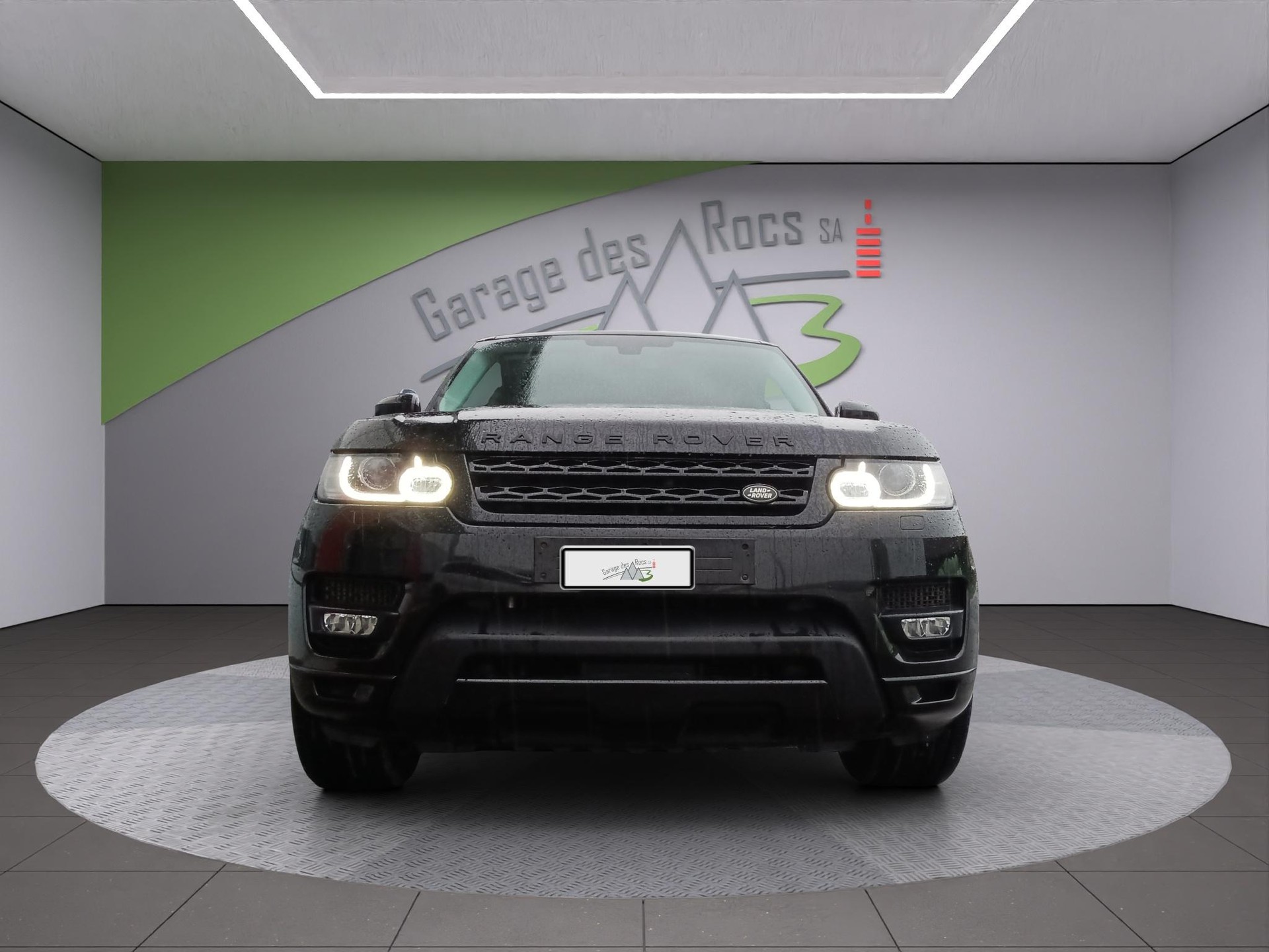 LAND ROVER Range Rover Sport 3.0 SDV6 HSE Dynamic-image-1